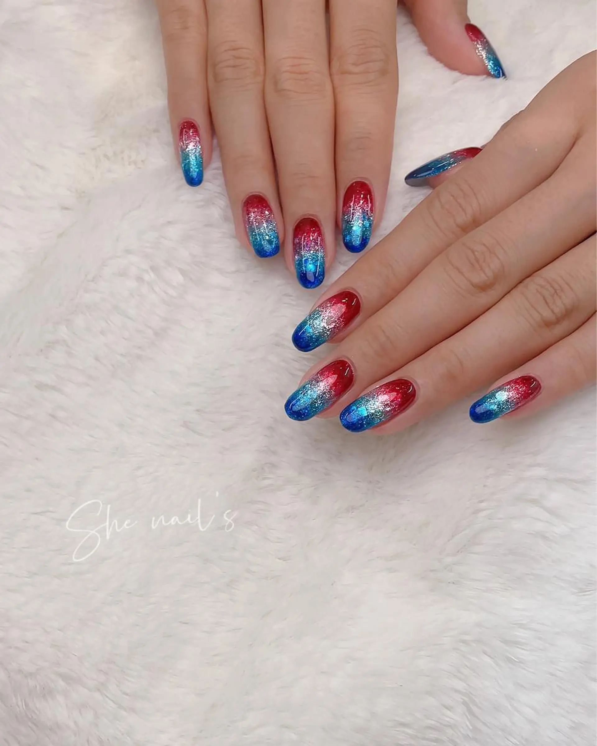 ネイル Blushオーナー Shiinaのネイルデザイン