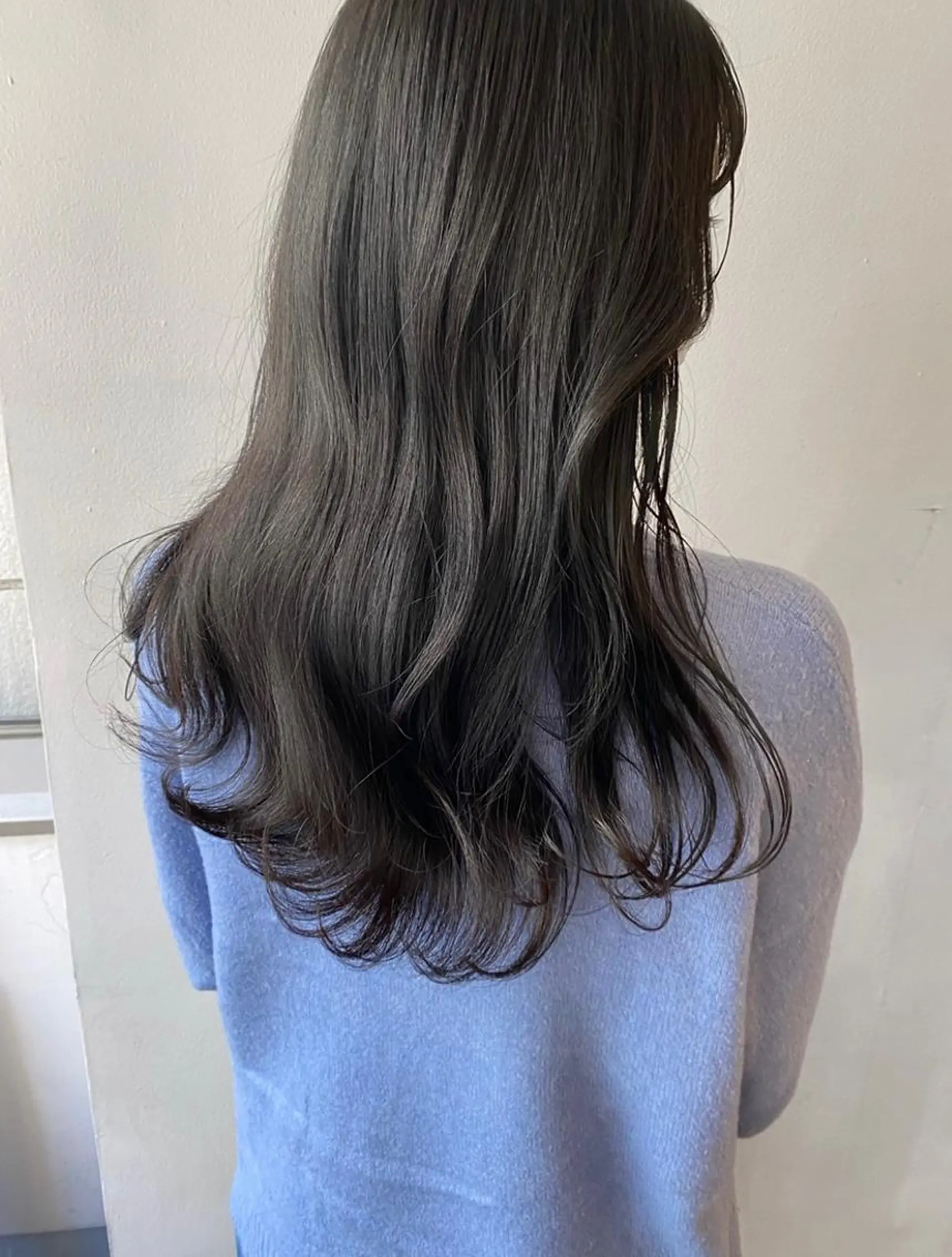 ロング カラー グレージュ オリーブカラー オリーブグレージュ オリーブグレー 🌟アレンジが似合う カラー🌟Rumiのヘアスタイル