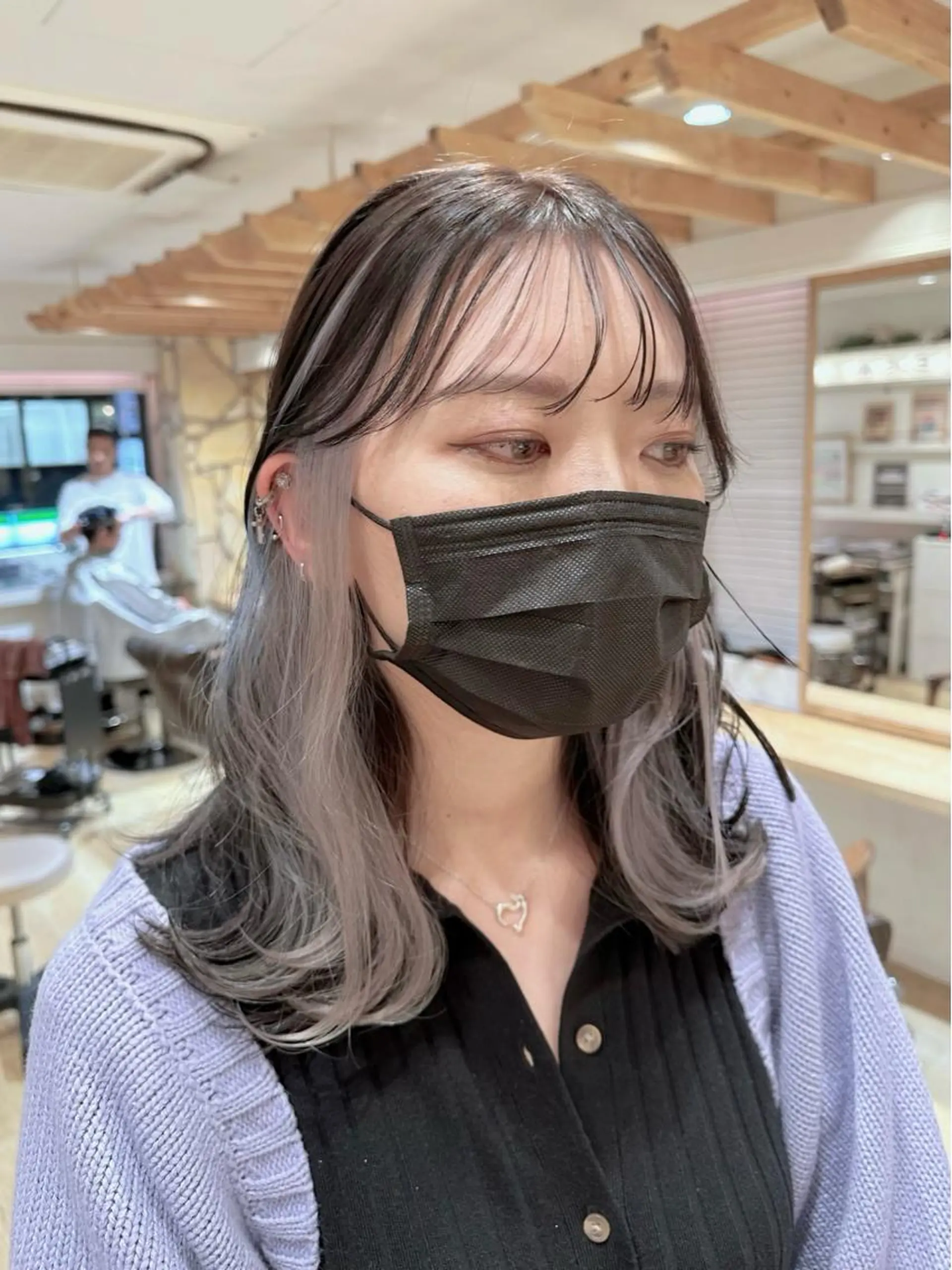 セミロング カット ヘアカラー 新宿 木下拓哉のヘアスタイル