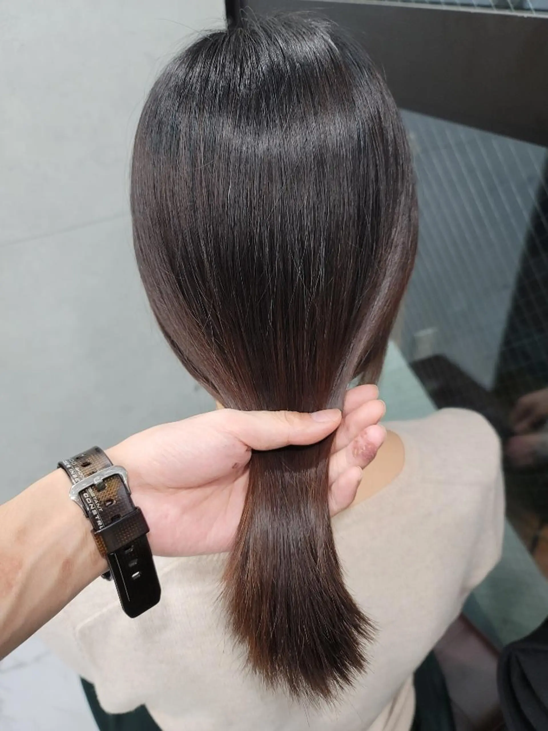 セミロング カラー ❇️安達 優心❇️ レイヤー/艶髪特化のヘアスタイル