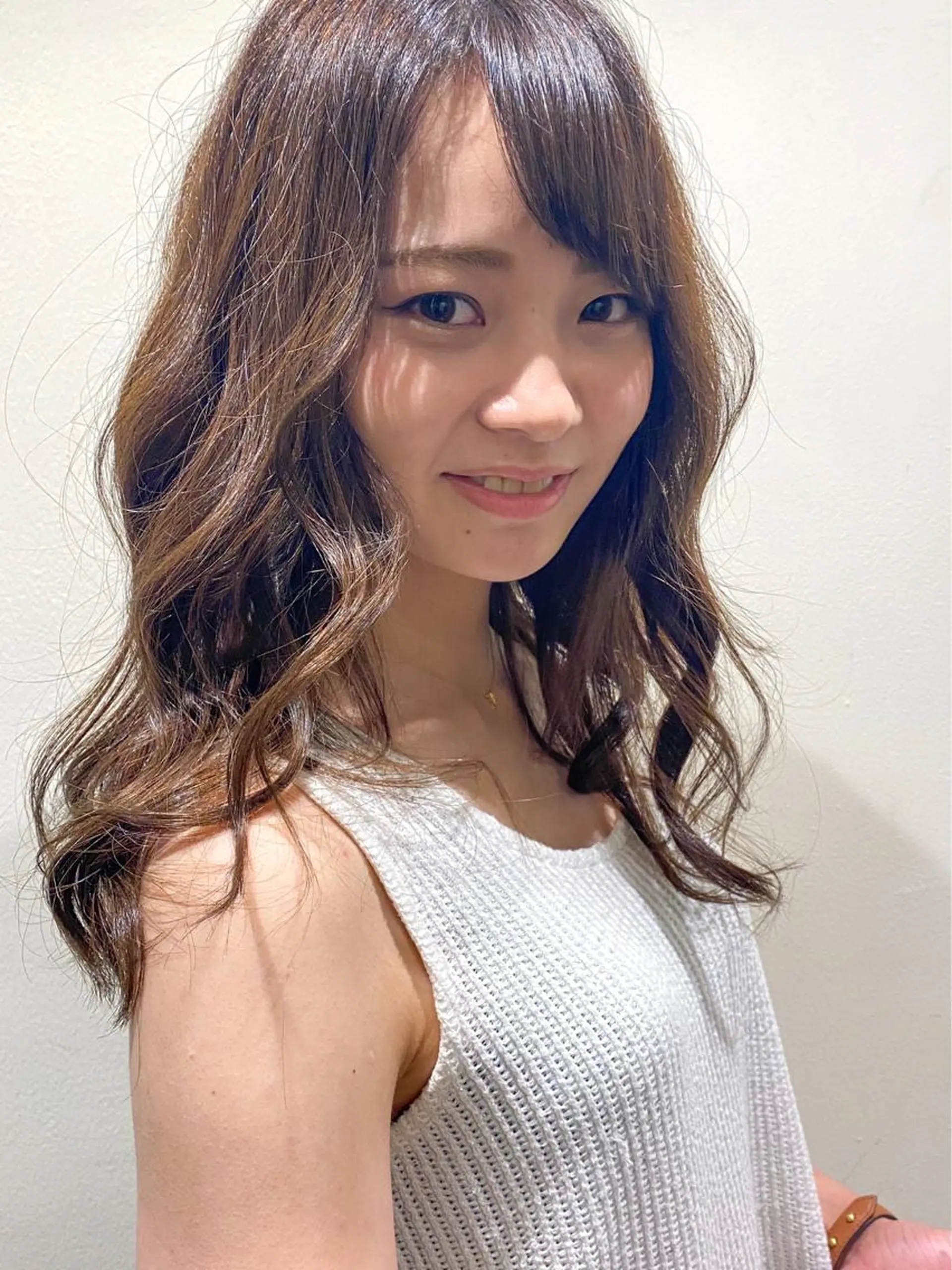セミロング カラー パーマ カット パーマ トリートメント 髪質進化系へ 💇‍♀️Yasuのヘアスタイル