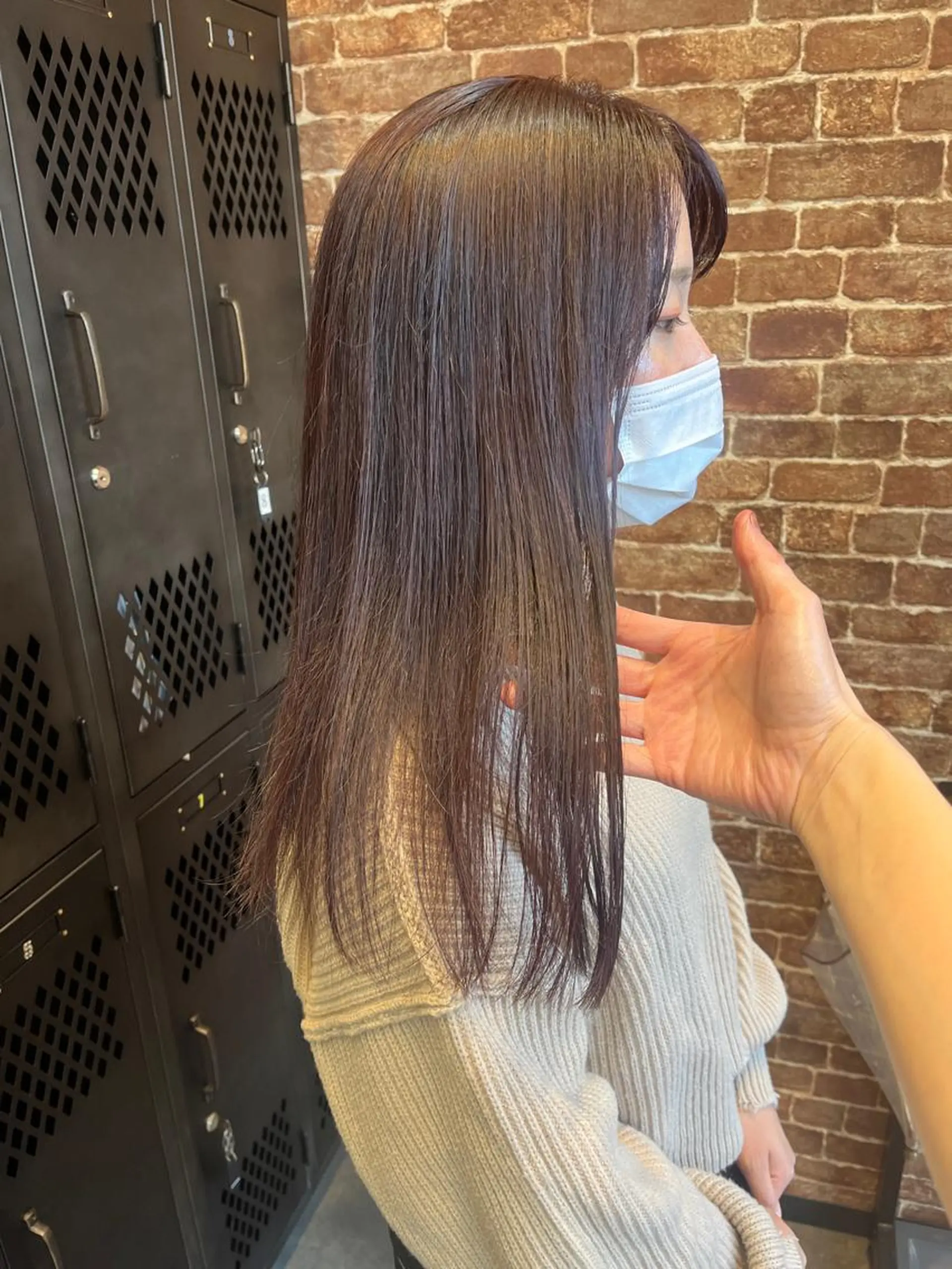セミロング カラー パーマ ヘアアレンジ メンズ キッズ ネイル マツエク・マツパ アイブロウ メンズブリーチ メンズハイライト メンズインナーカラー メンズ韓国風 ブリーチ 久木原 ゆりのヘアスタイル