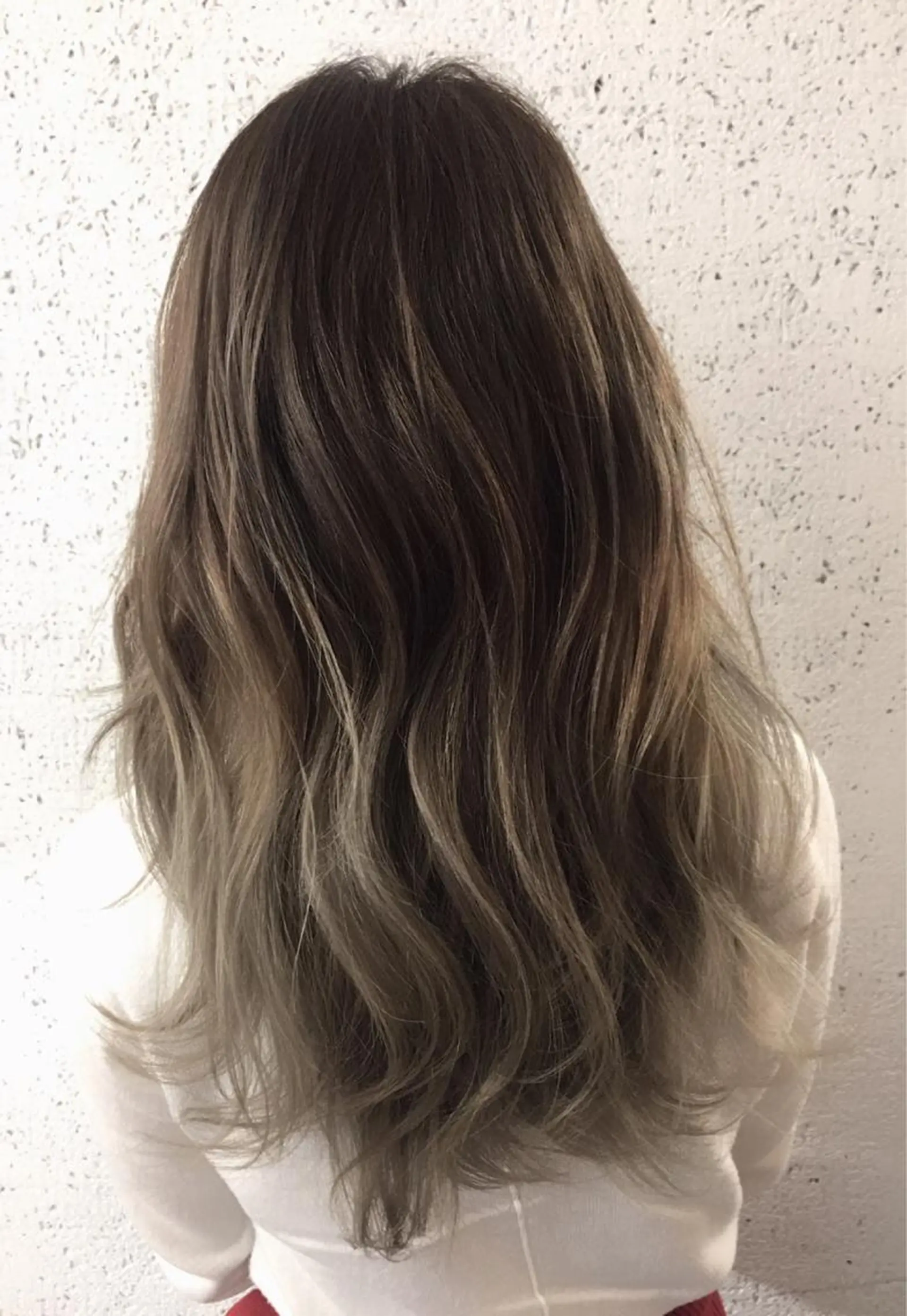 ロング カラー ヘアアレンジ アディクシーカラー アッシュ バレイヤージュ ベージュカラー ブリーチ ✨ハイクオリティ✨ 山本香也のヘアスタイル