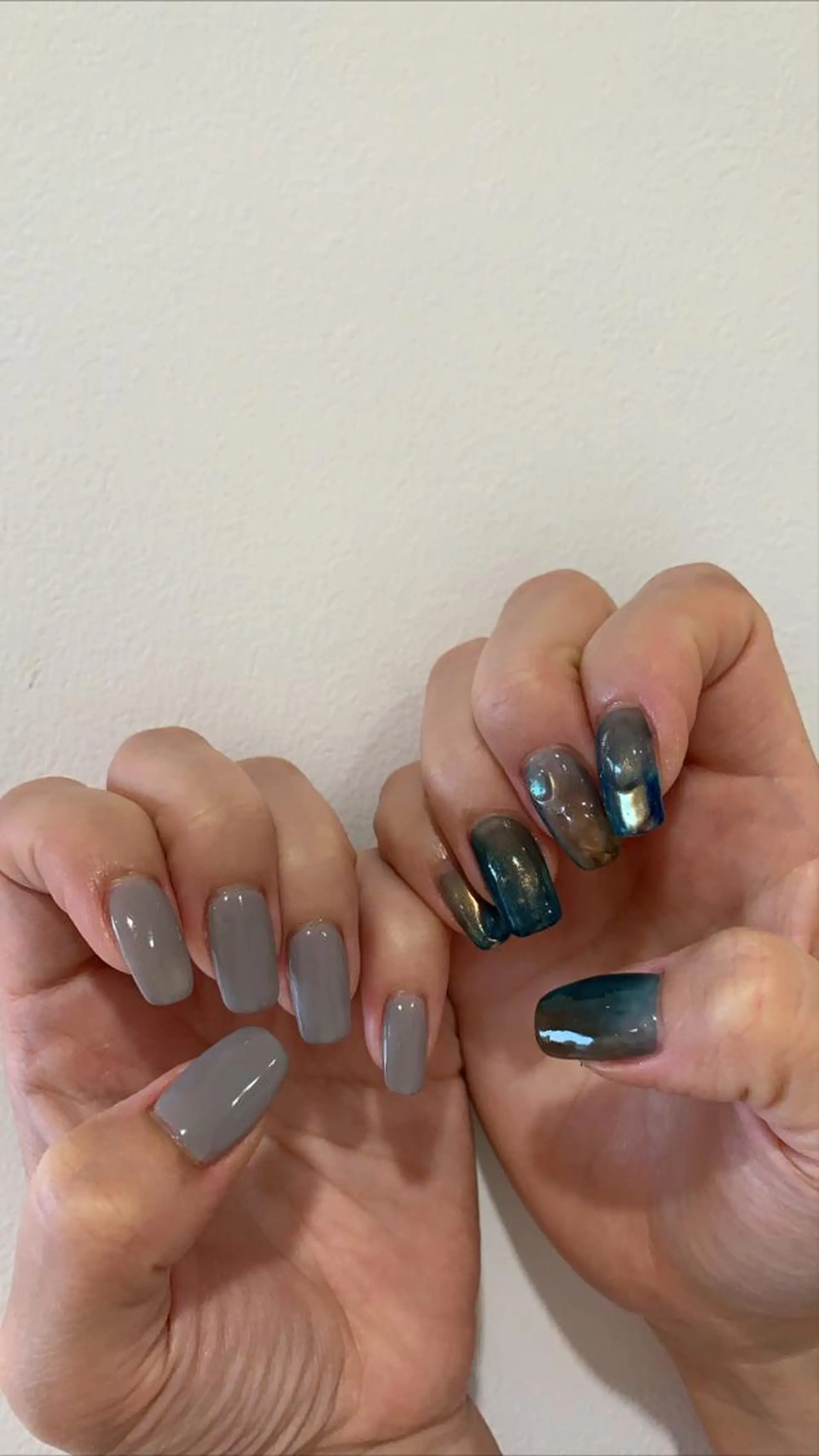 ネイル ブルー ハンドネイル 佐藤 穂乃香のネイルデザイン