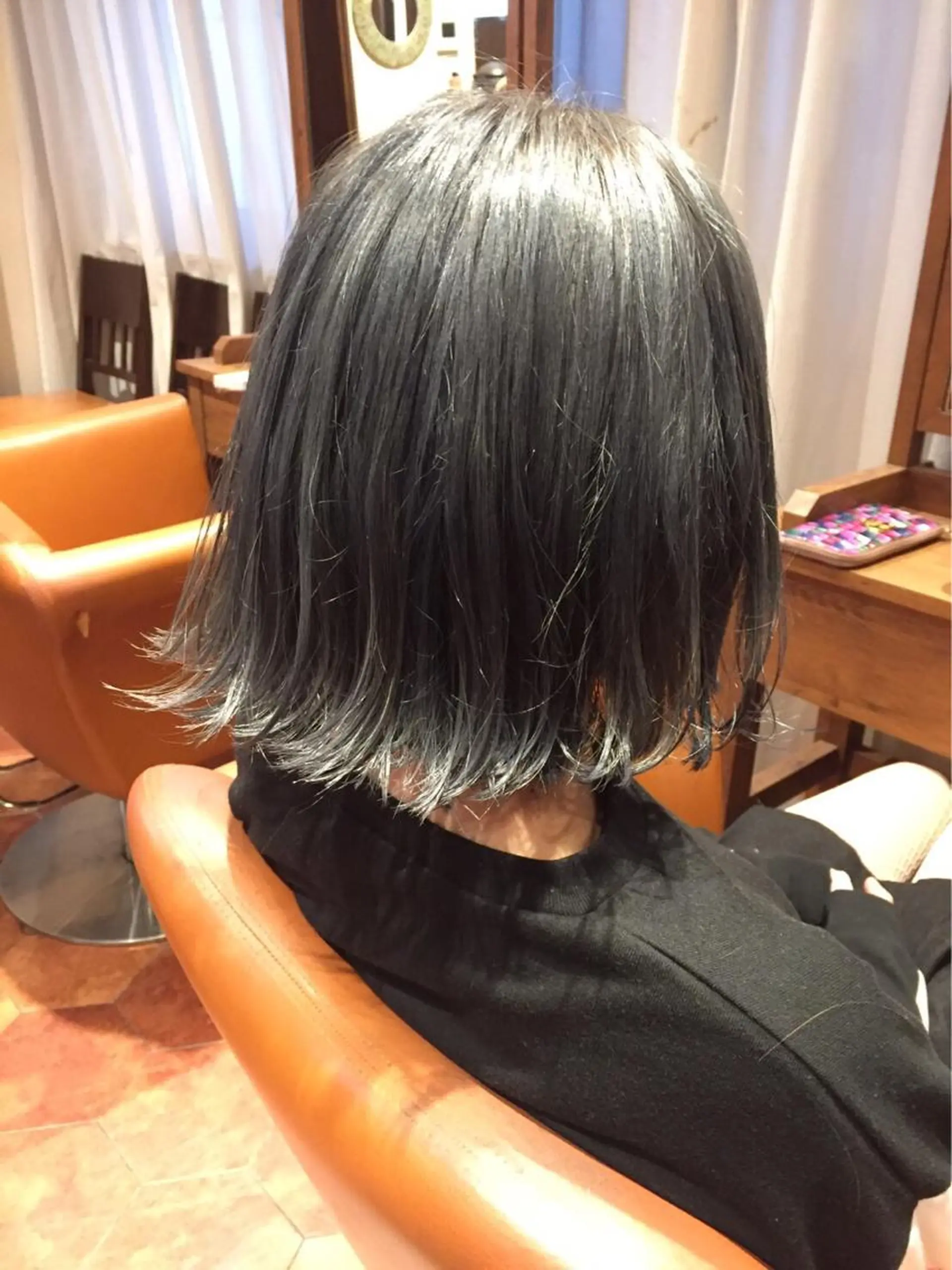 ミディアム カラー ボブ kazufumi ..のヘアスタイル