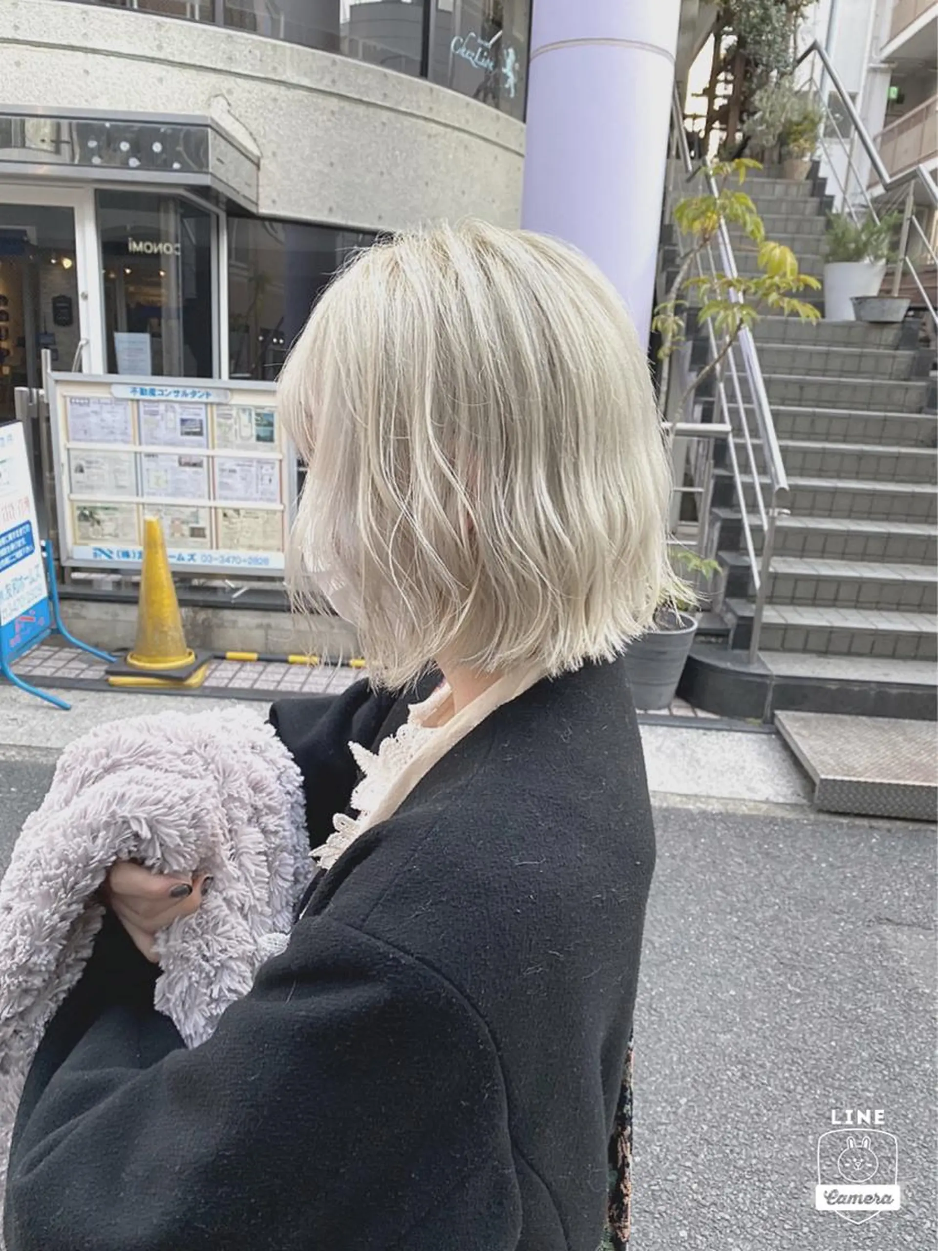 ショート ボブ 外ハネヘア カット ♡ヘアアレンジ♡ naraのヘアスタイル