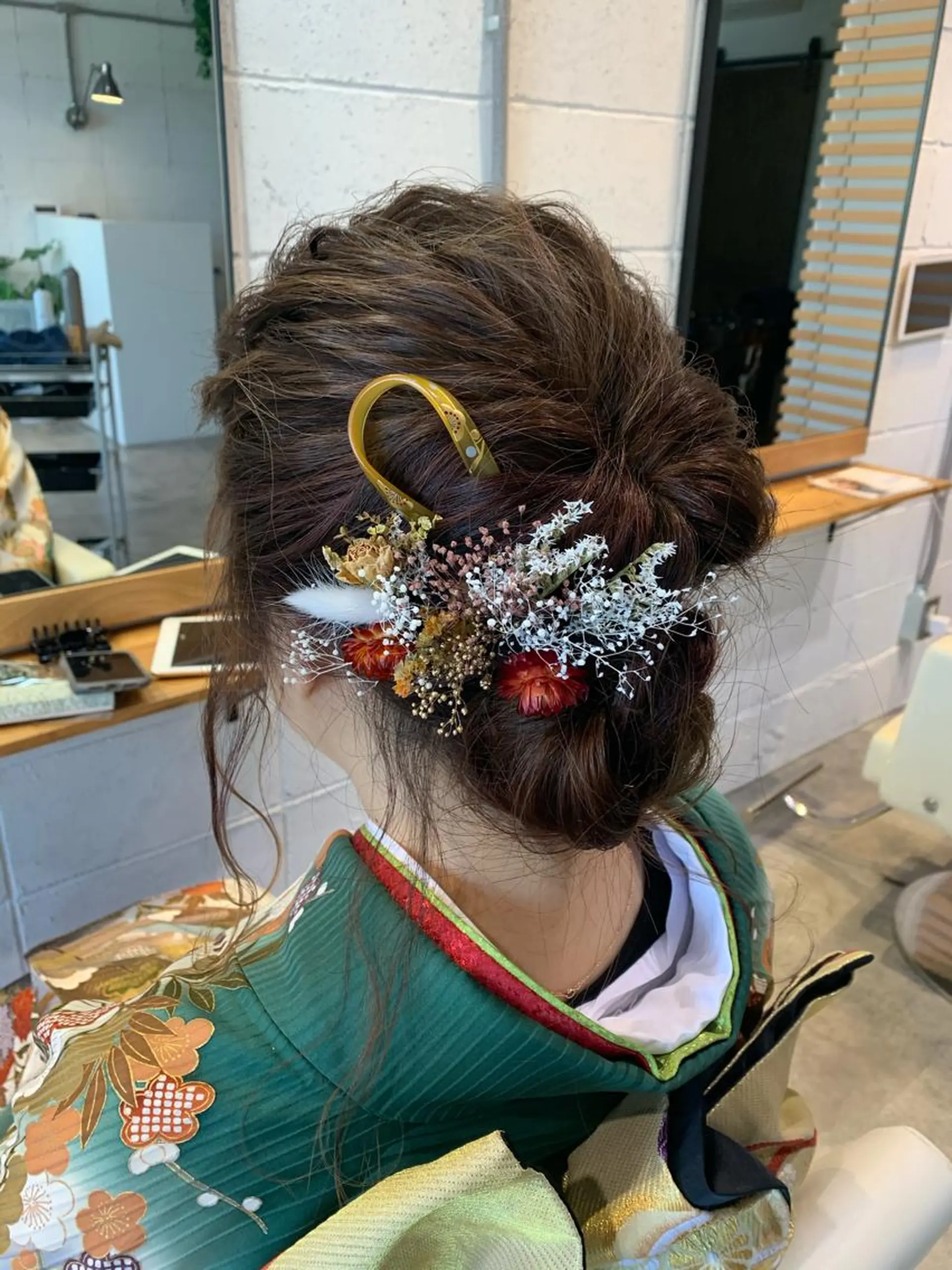ロング 卒業式のヘアスタイル ヘアセット 嶋崎 啓人のヘアスタイル