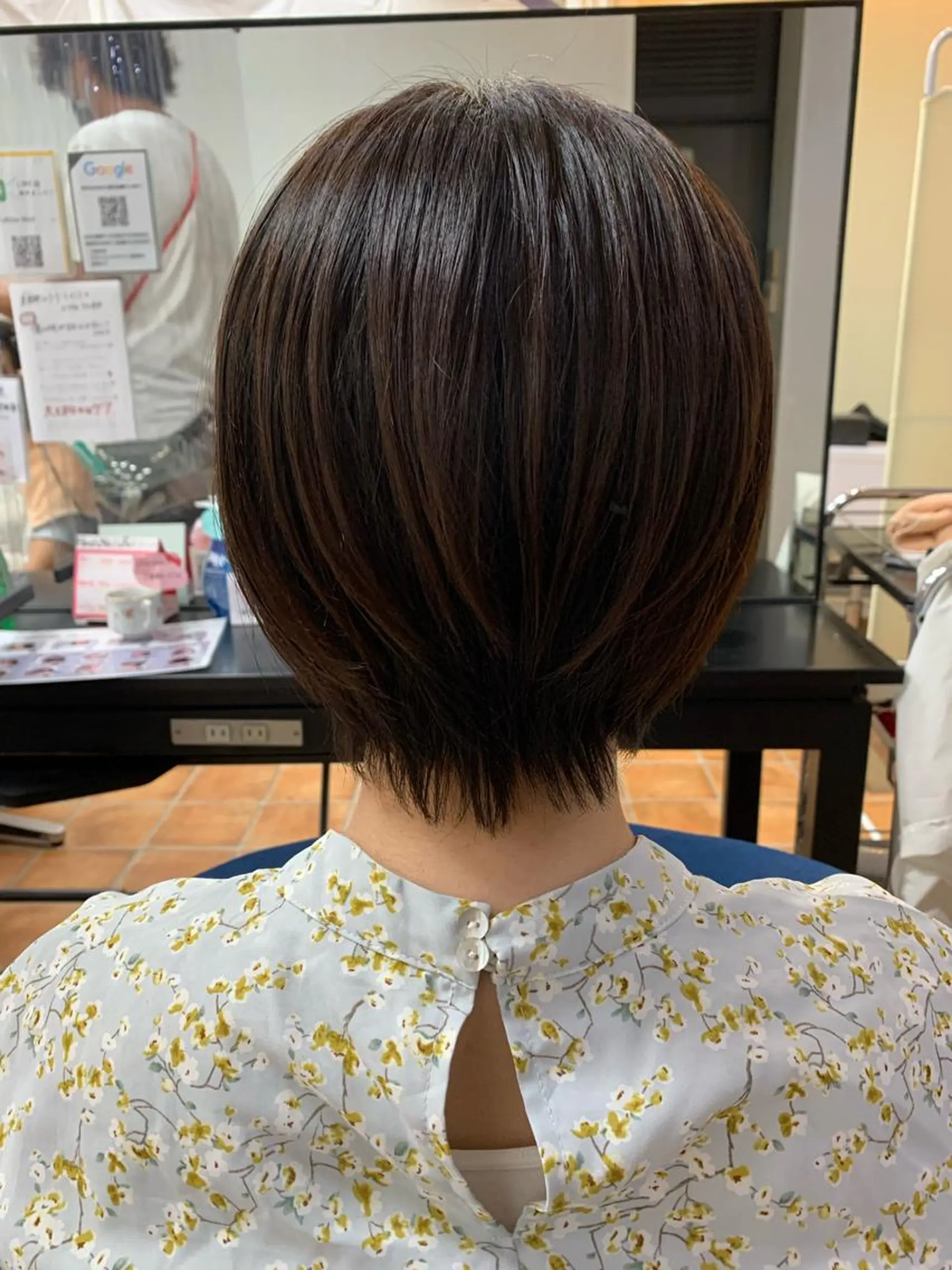 ショート フリーランス理美容師 いさかのヘアスタイル