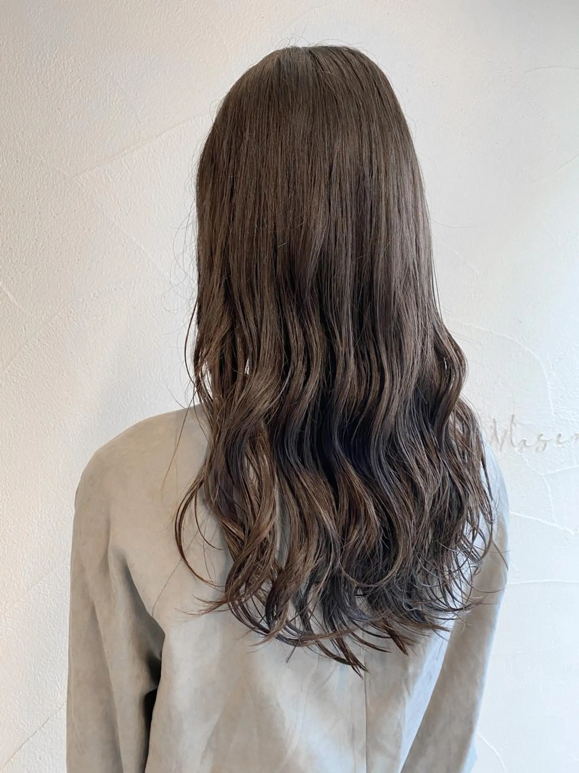 ロング カラー カット ヘアカラー トリートメント ハイトーン×似合わせ 🌱中川慎之介のヘアスタイル
