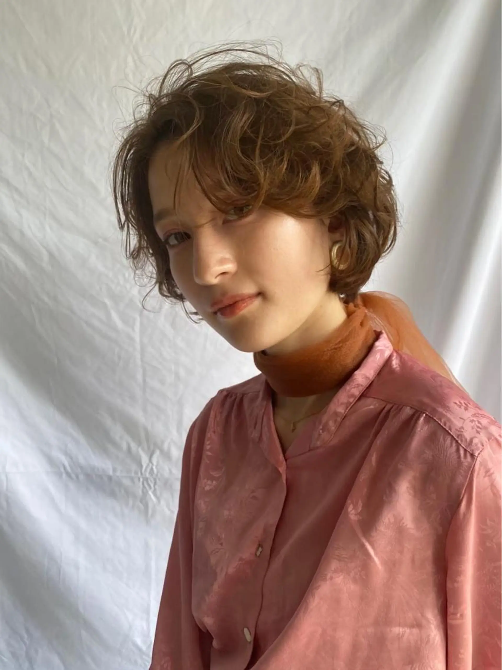 ショート 透明感カラー/似合わ せカット/大島実加永のヘアスタイル