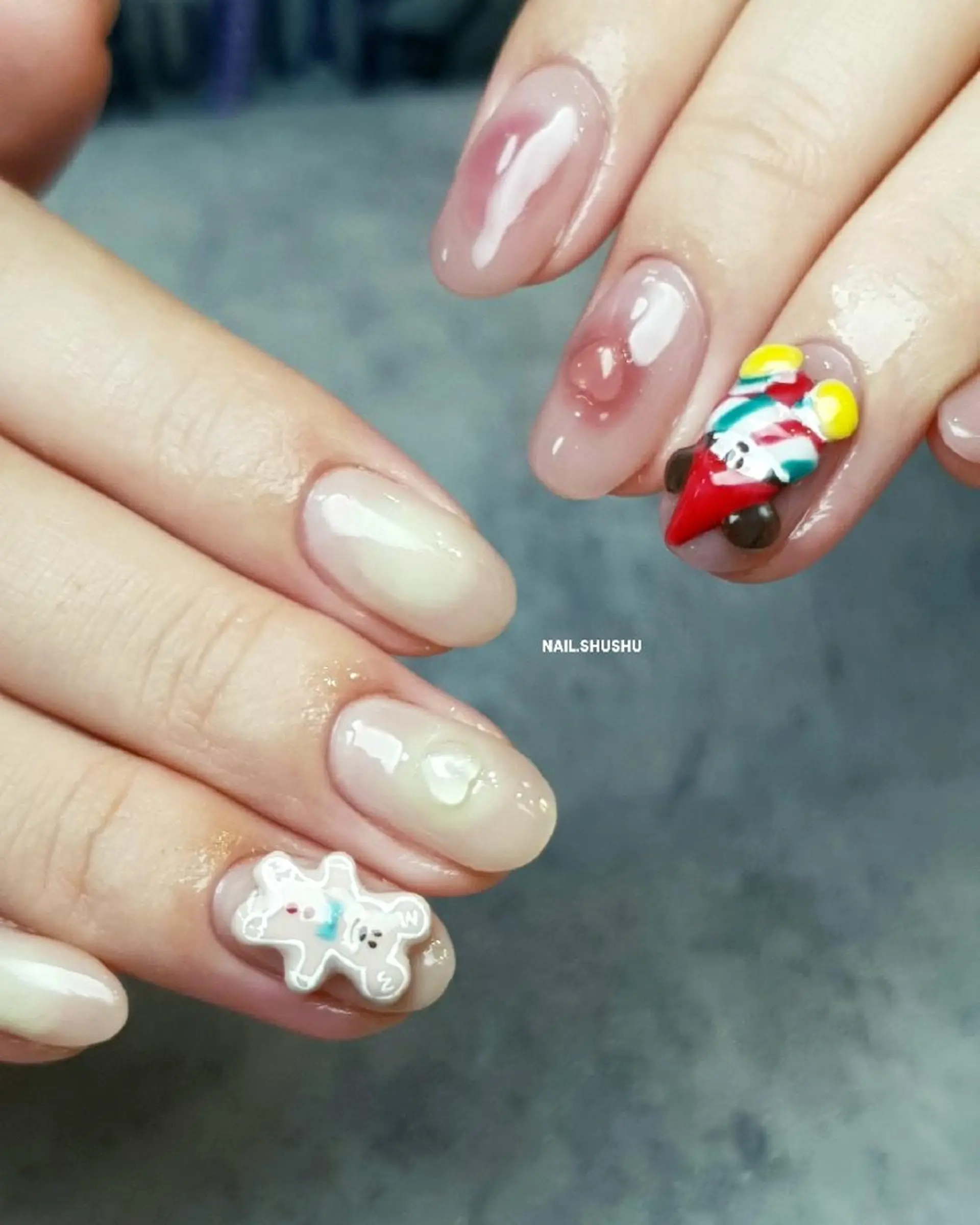 ネイル 持ち込み ニュアンスネイル シンプルネイル 冬ネイル 3dパーツ/流行り 👧shushu❤️のネイルデザイン