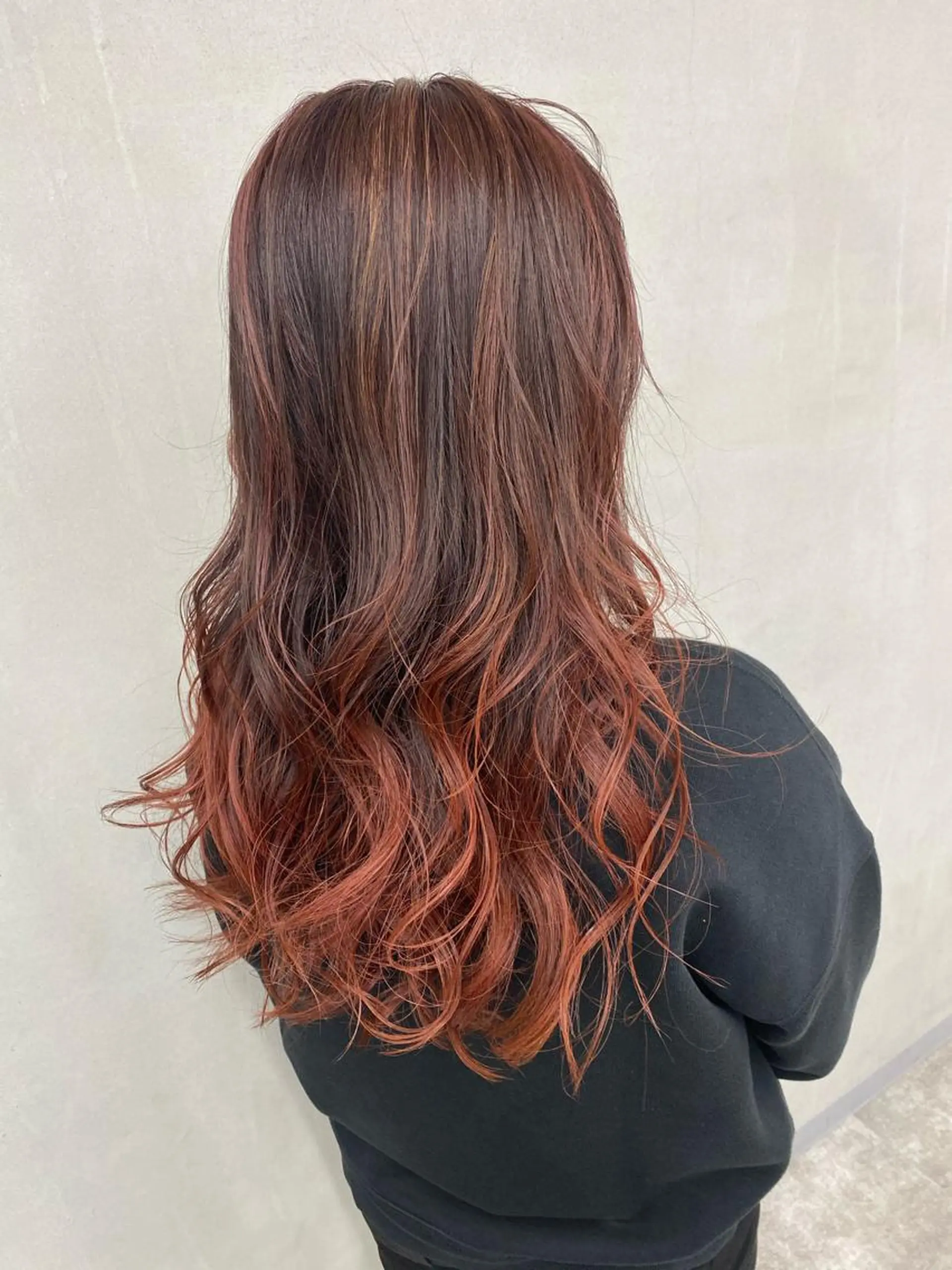 ロング カラー 平川 夏海のヘアスタイル