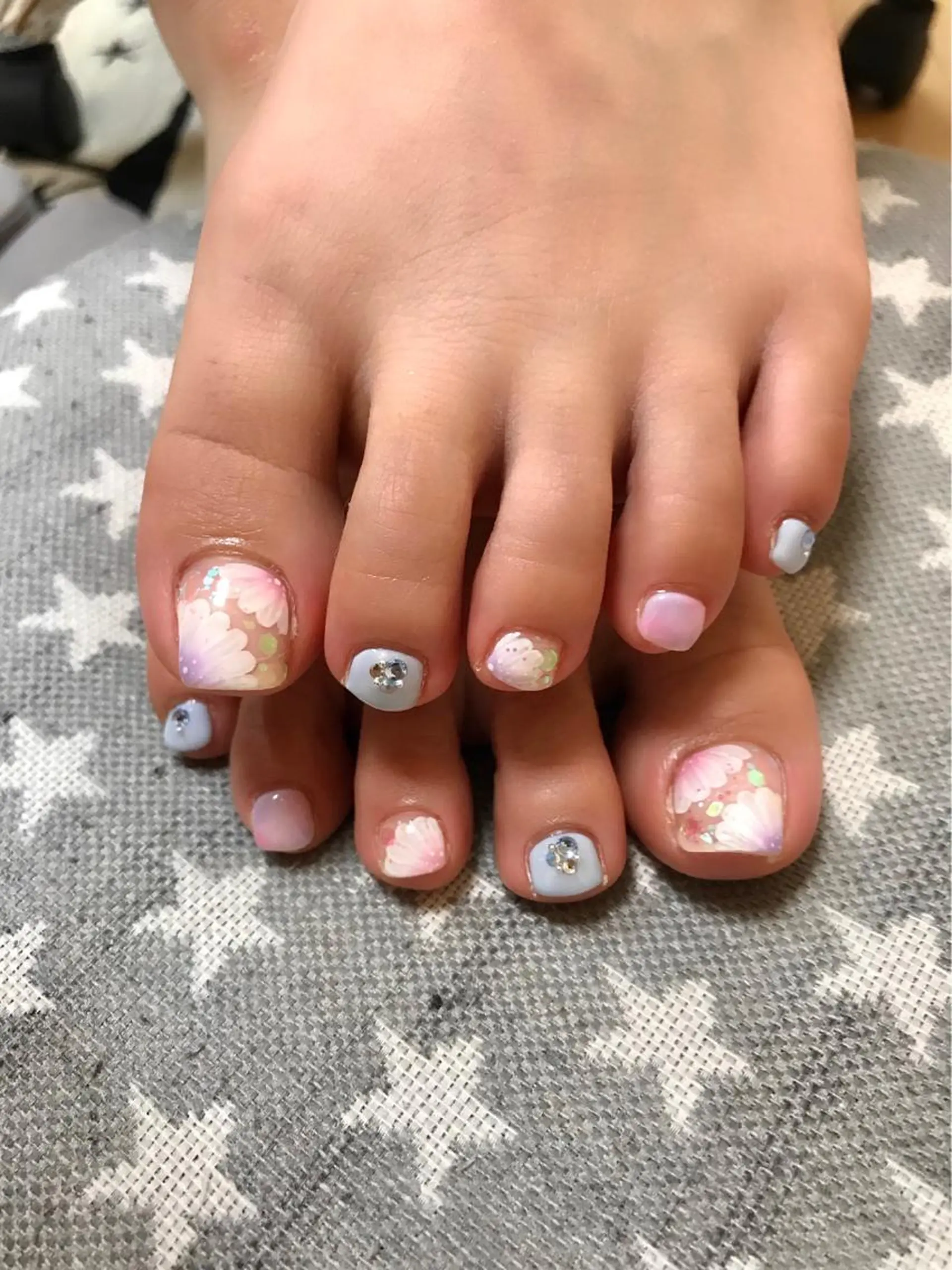 ネイル 'mm  (ミリ) ＭＡＮＡＭＩのネイルデザイン