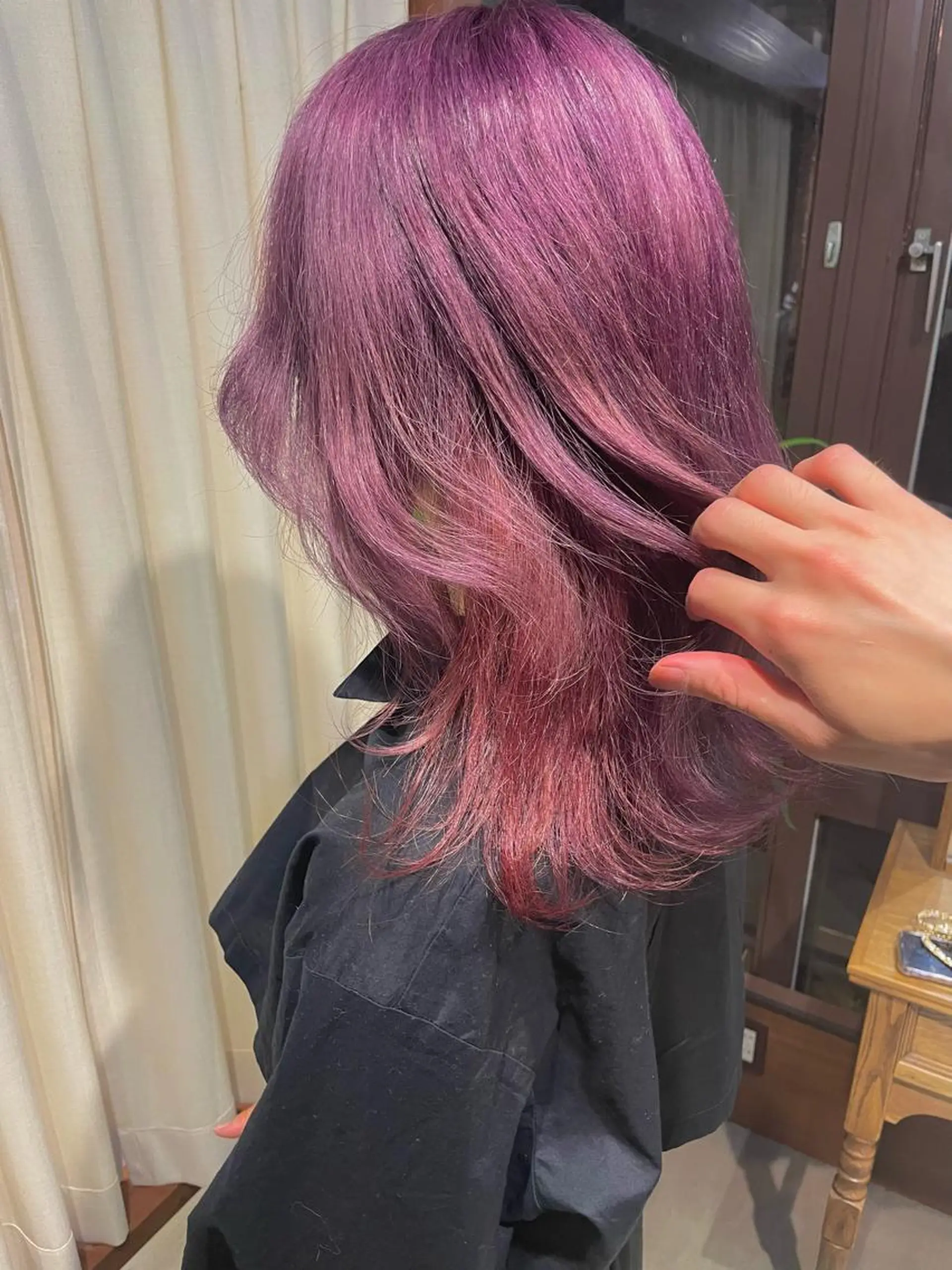 ミディアム カラー ミディアムパーマ ブリーチ ブロンド ケアブリーチ デザインカラー ヘアカラー トリートメント 羽田翔大/ブリーチ/ ボブカット/店長のヘアスタイル