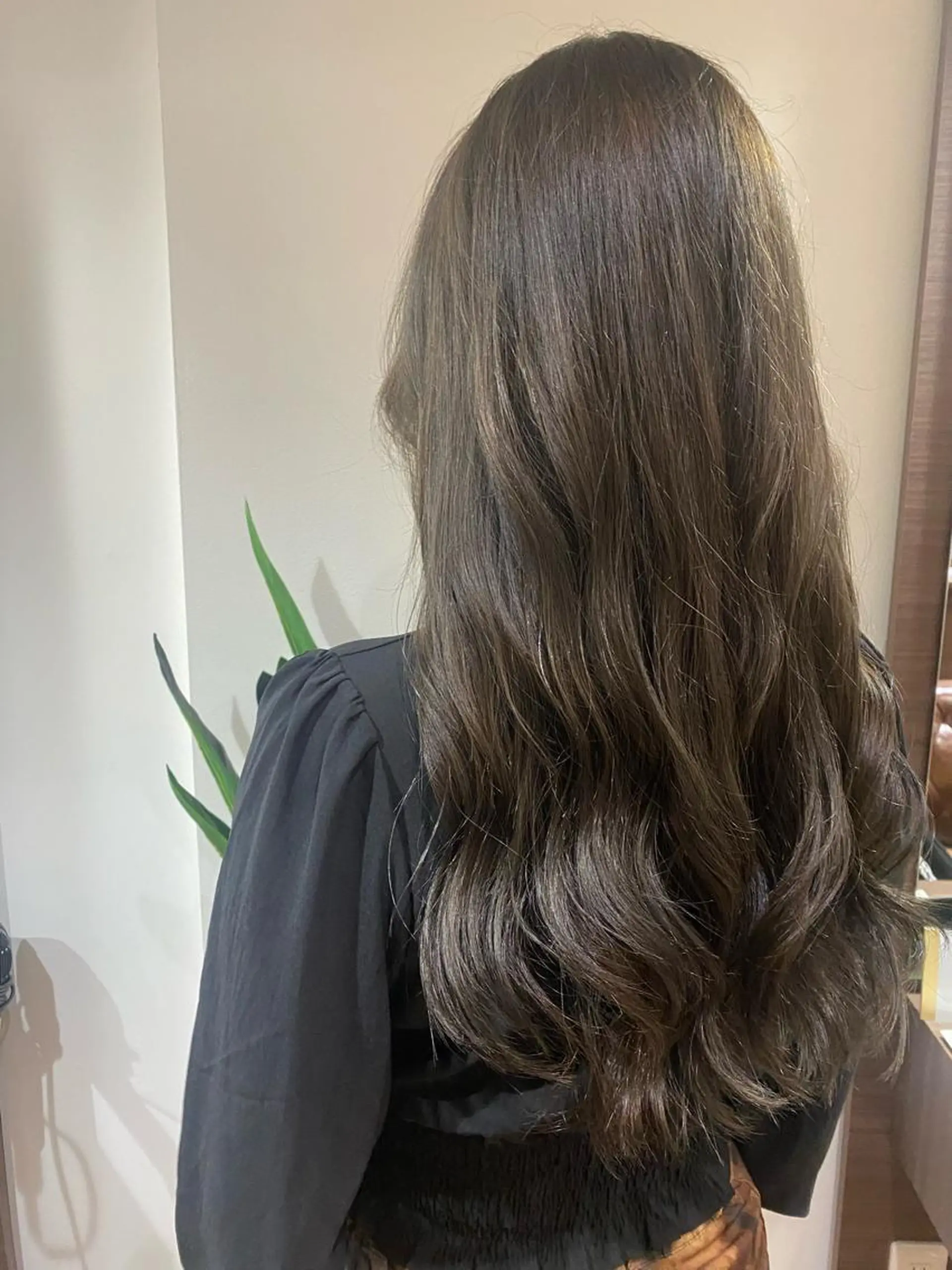 ロング カット ヘアカラー トリートメント 🧡 TOMO🧡のヘアスタイル