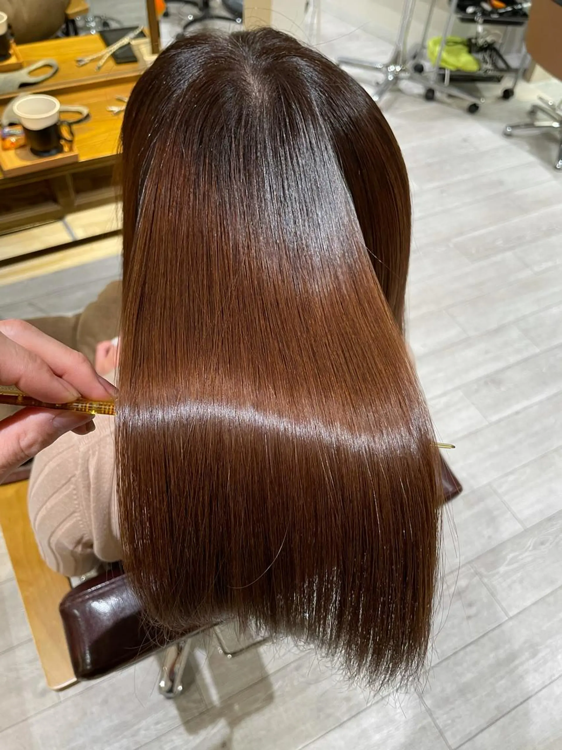 ロング パーマ 小島嵩人 縮毛矯正 髪質改善のヘアスタイル