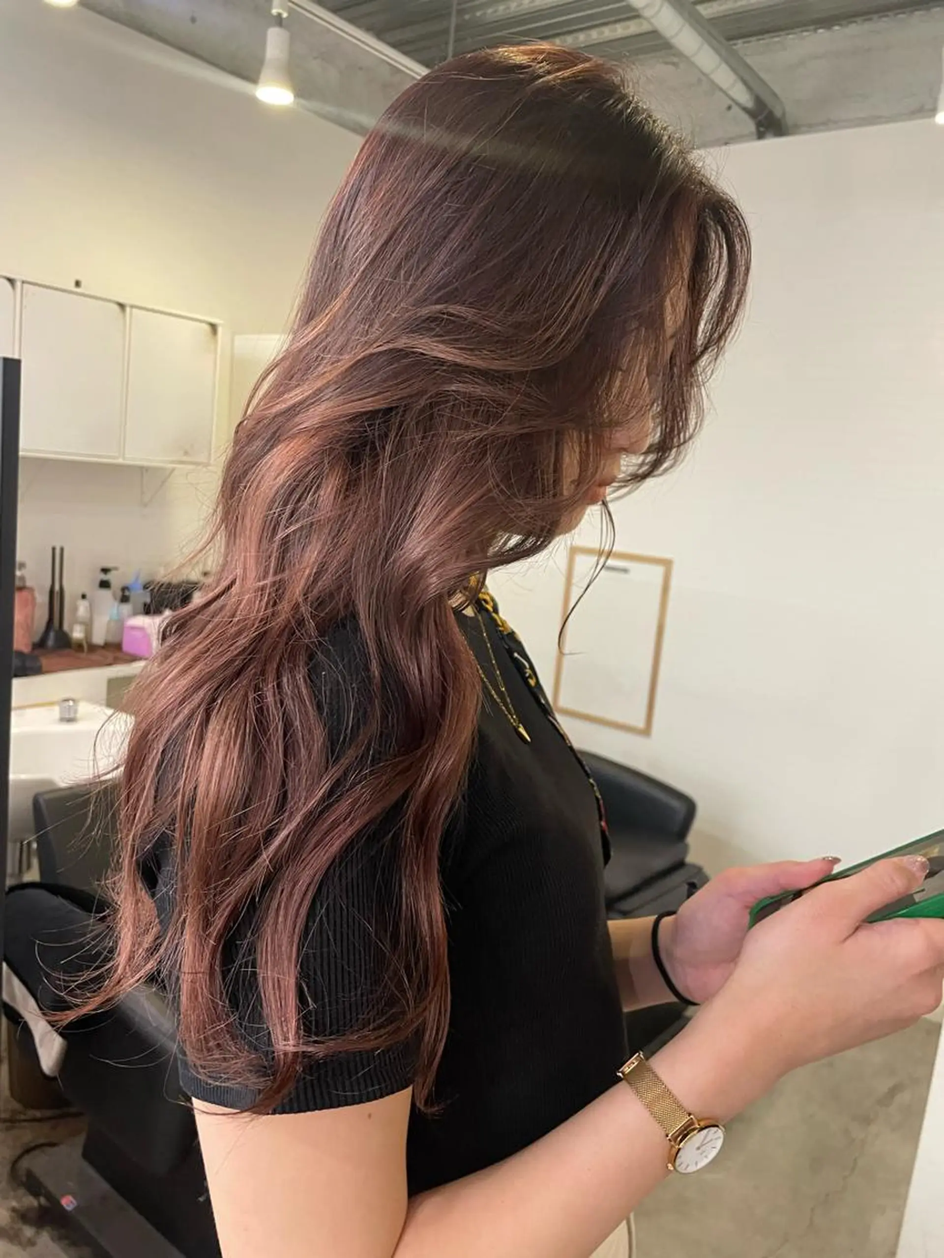 ロング カラー ブラウンカラー オレンジ オレンジブラウン ヘアカラー トリートメント BANK'S hair所属・縮毛矯正 髪質改善寺坂雄飛💐のヘアスタイル