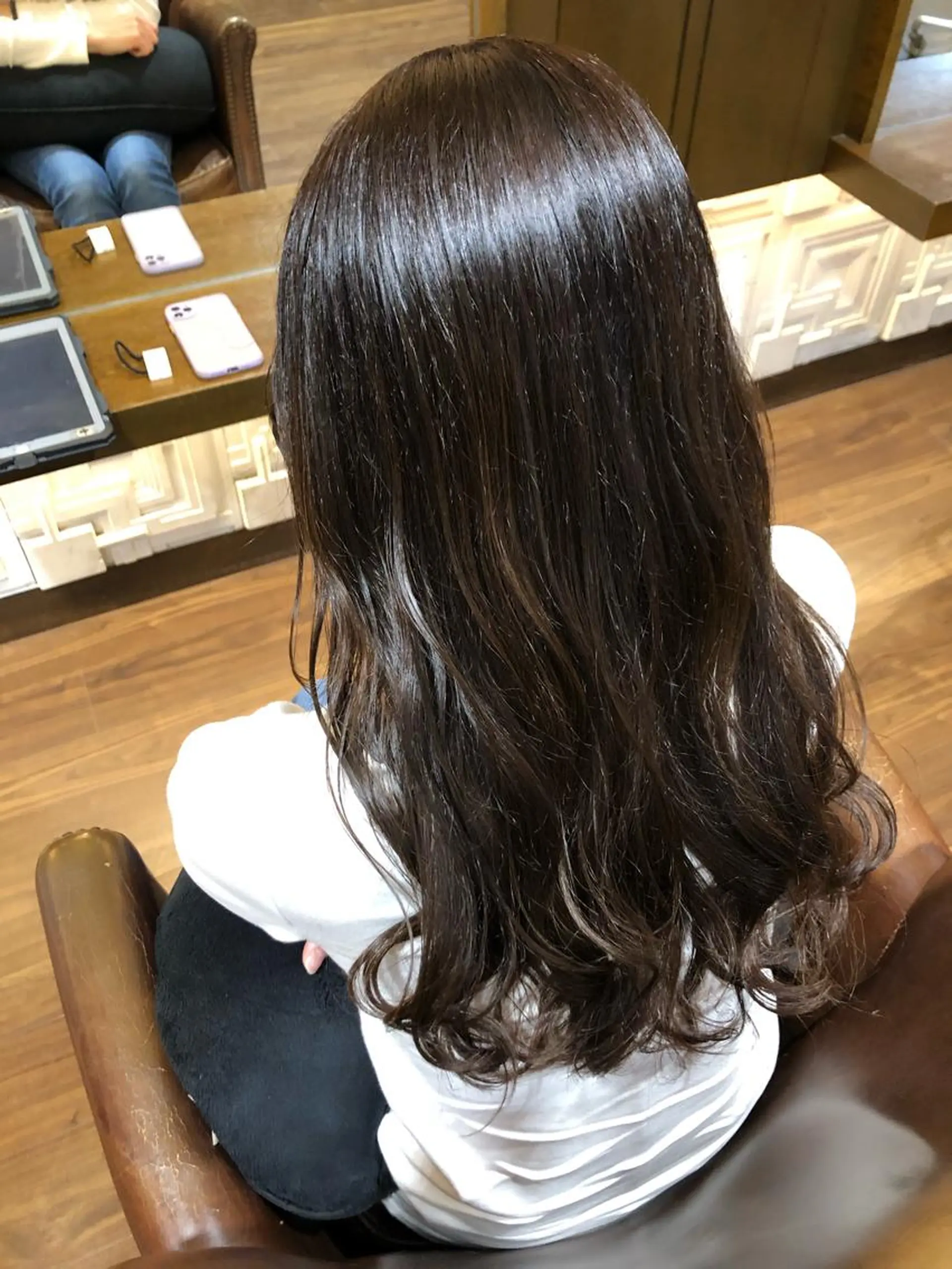 カラー AGREE Momokaのヘアスタイル
