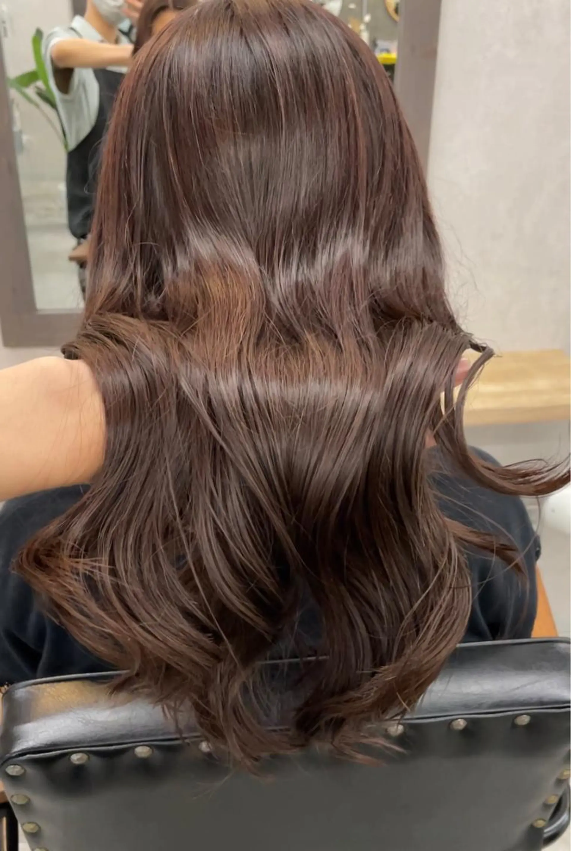 セミロング カラー いなみね はるきのヘアスタイル