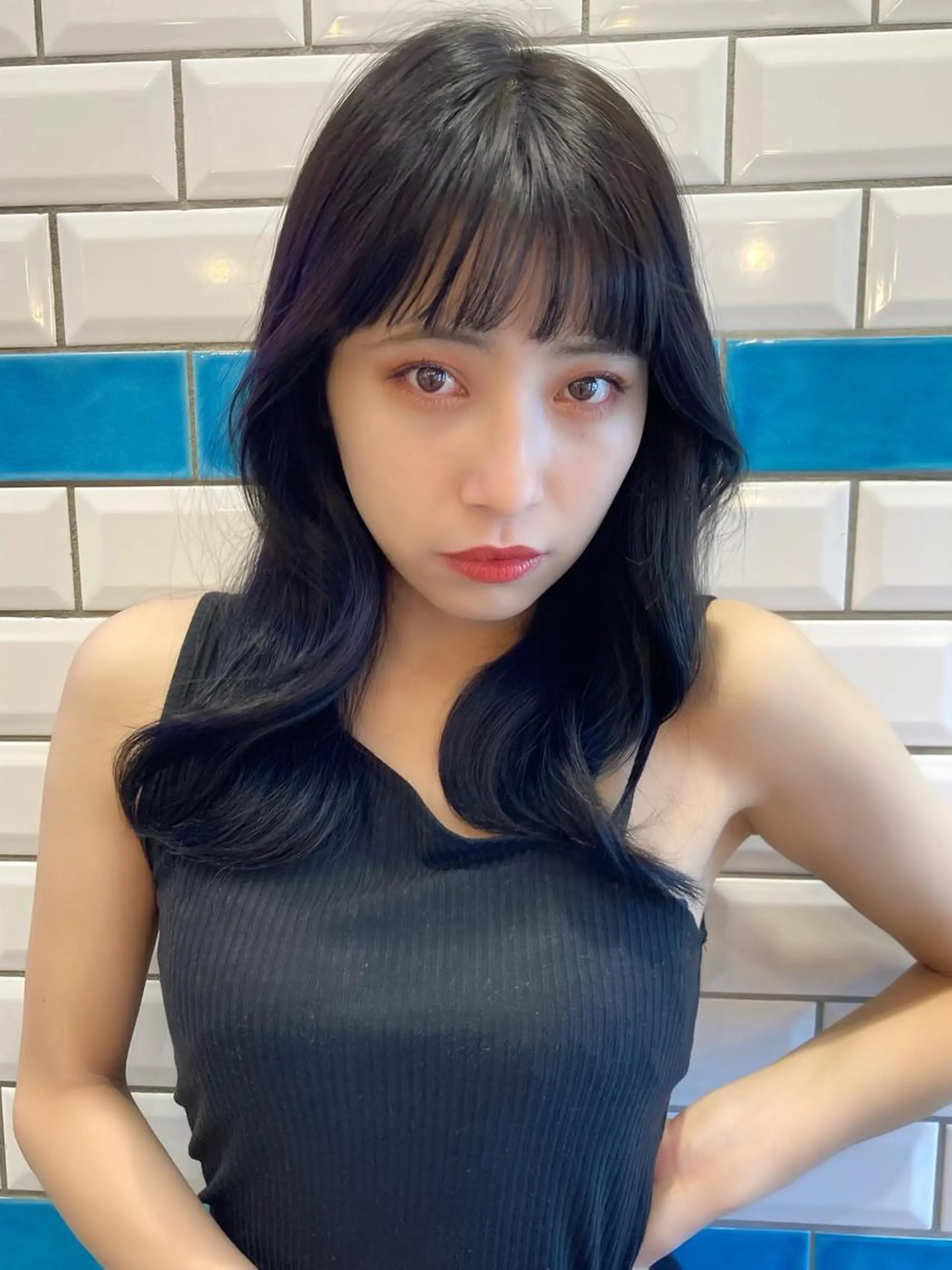 セミロング 顔まわりレイヤー ヨシンモリ 韓国風ヘア レイヤーカット 小顔カット カット ヘアカラー ヘアセット Loom .by Sea  ルームバイシー所属・レイヤー/前髪/ 韓国/CHIHIROのヘアスタイル