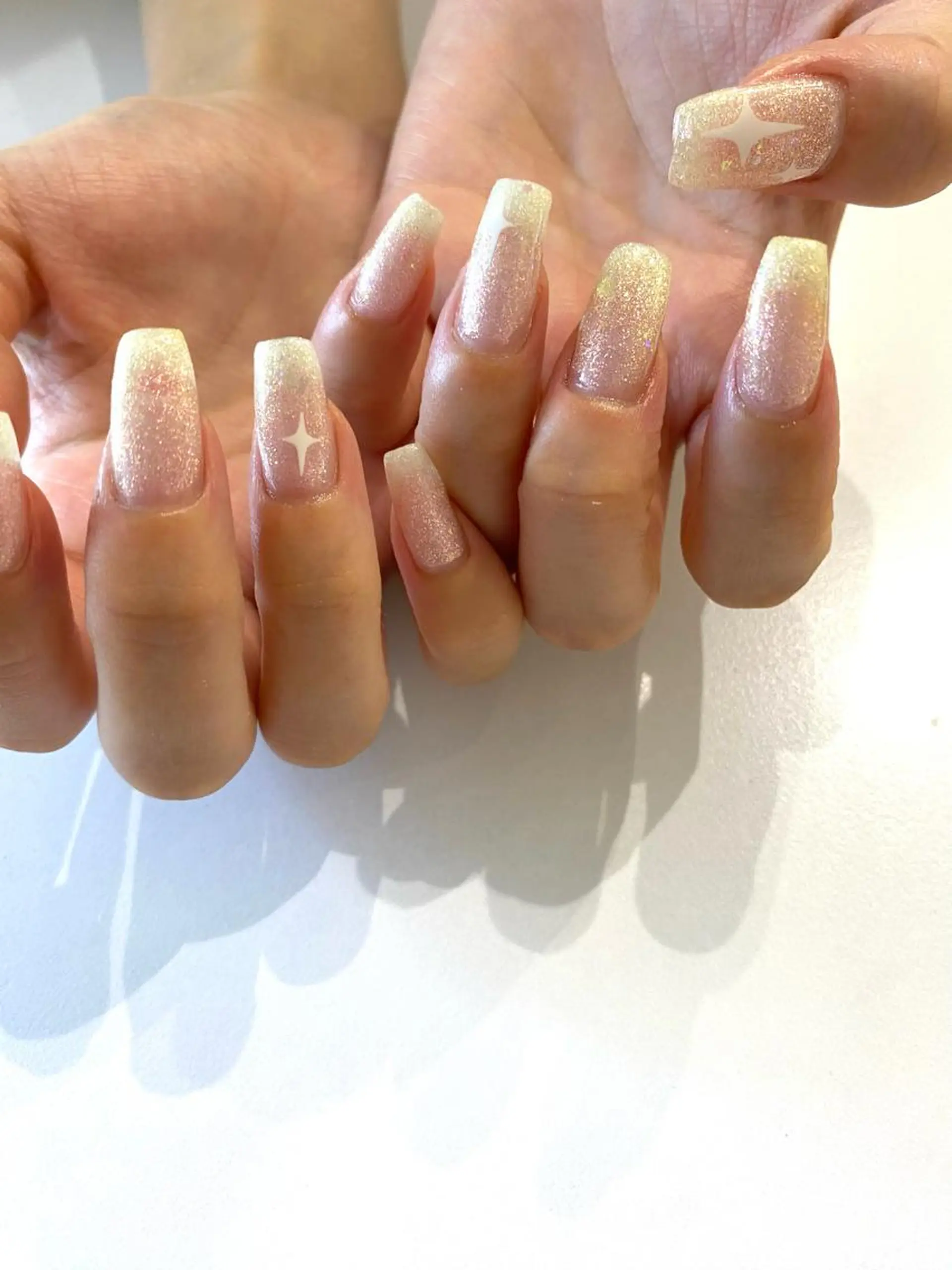 ネイル キラキラネイル ハンドネイル Ann nailのネイルデザイン