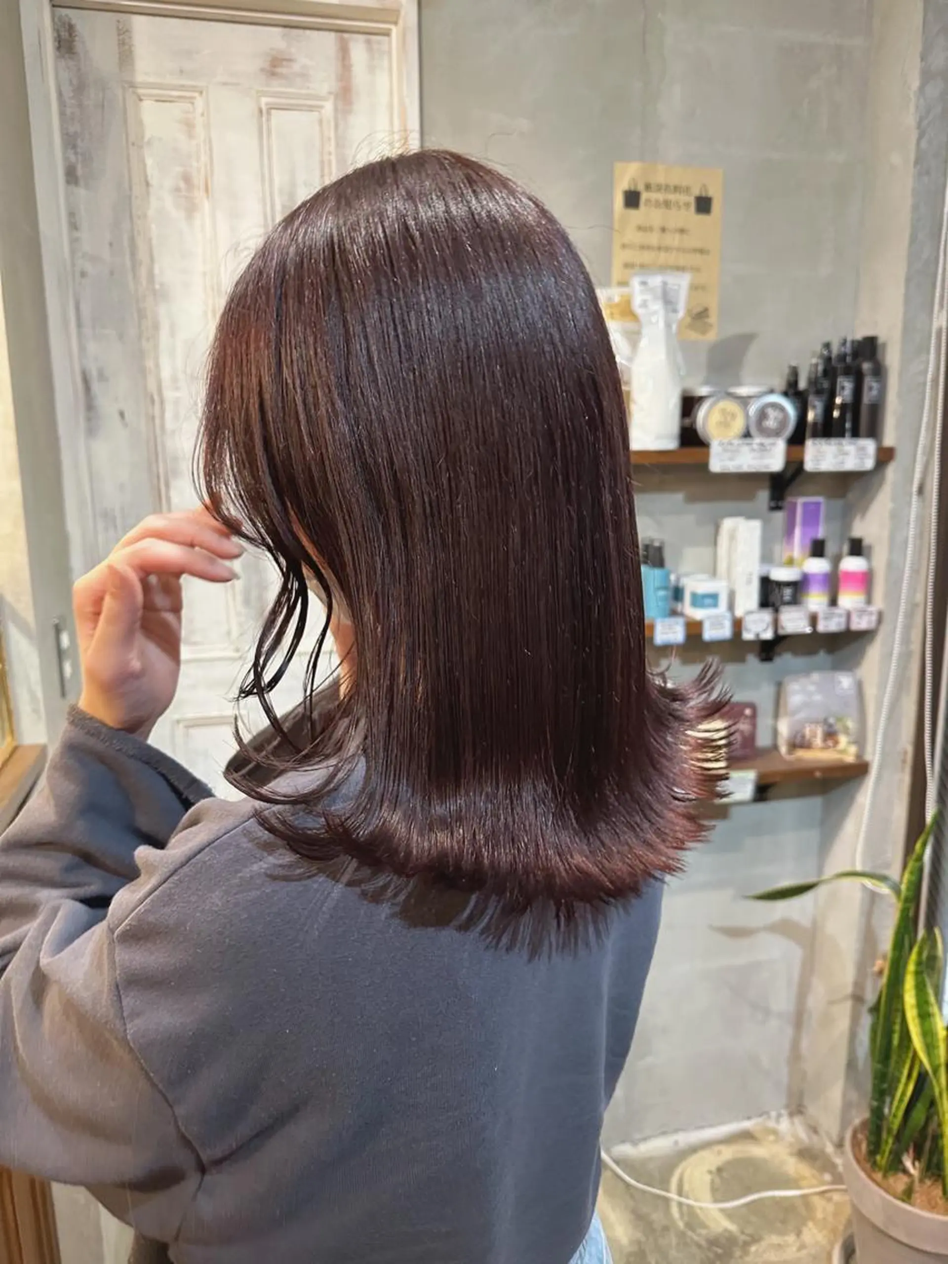 セミロング カラー ヘアアレンジ ヘアカラー 中村 彩乃のヘアスタイル