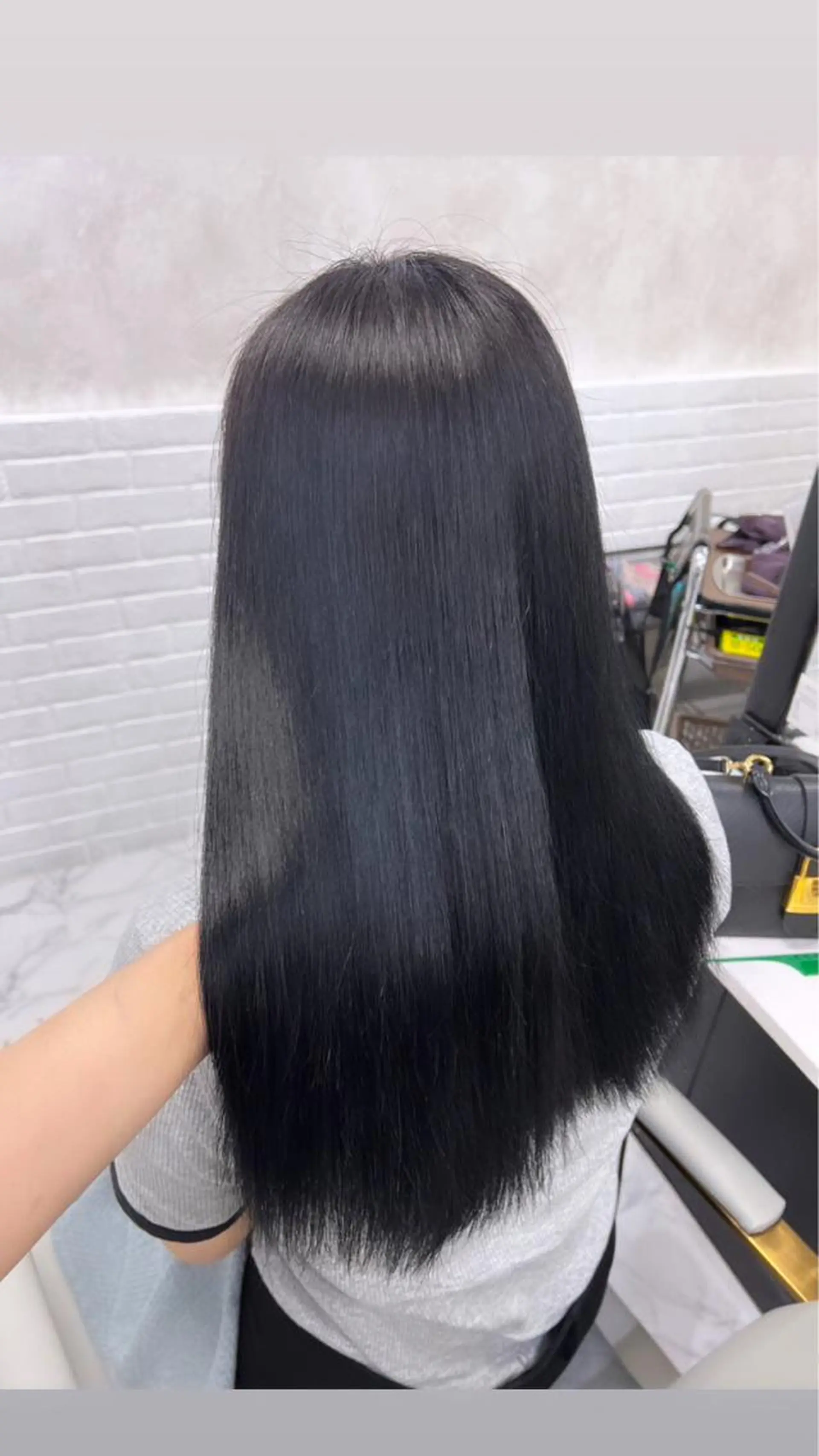 セミロング Wistell 渋谷 ASUKAのヘアスタイル