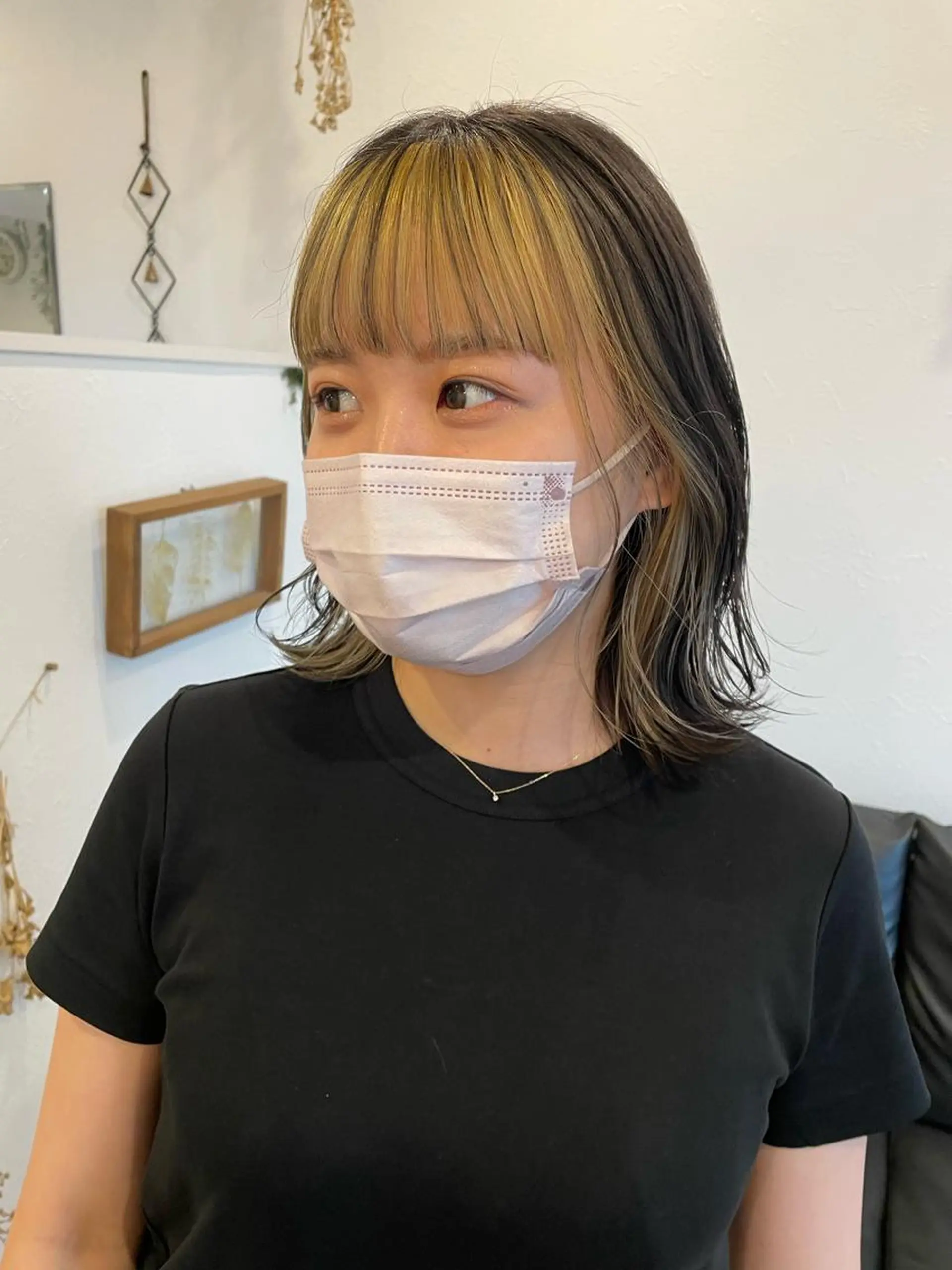 ミディアム カラー ミストバング  フェイスフレーミング イエローカラー ヘアカラー m ā l o.🌷 サカモトマイコのヘアスタイル