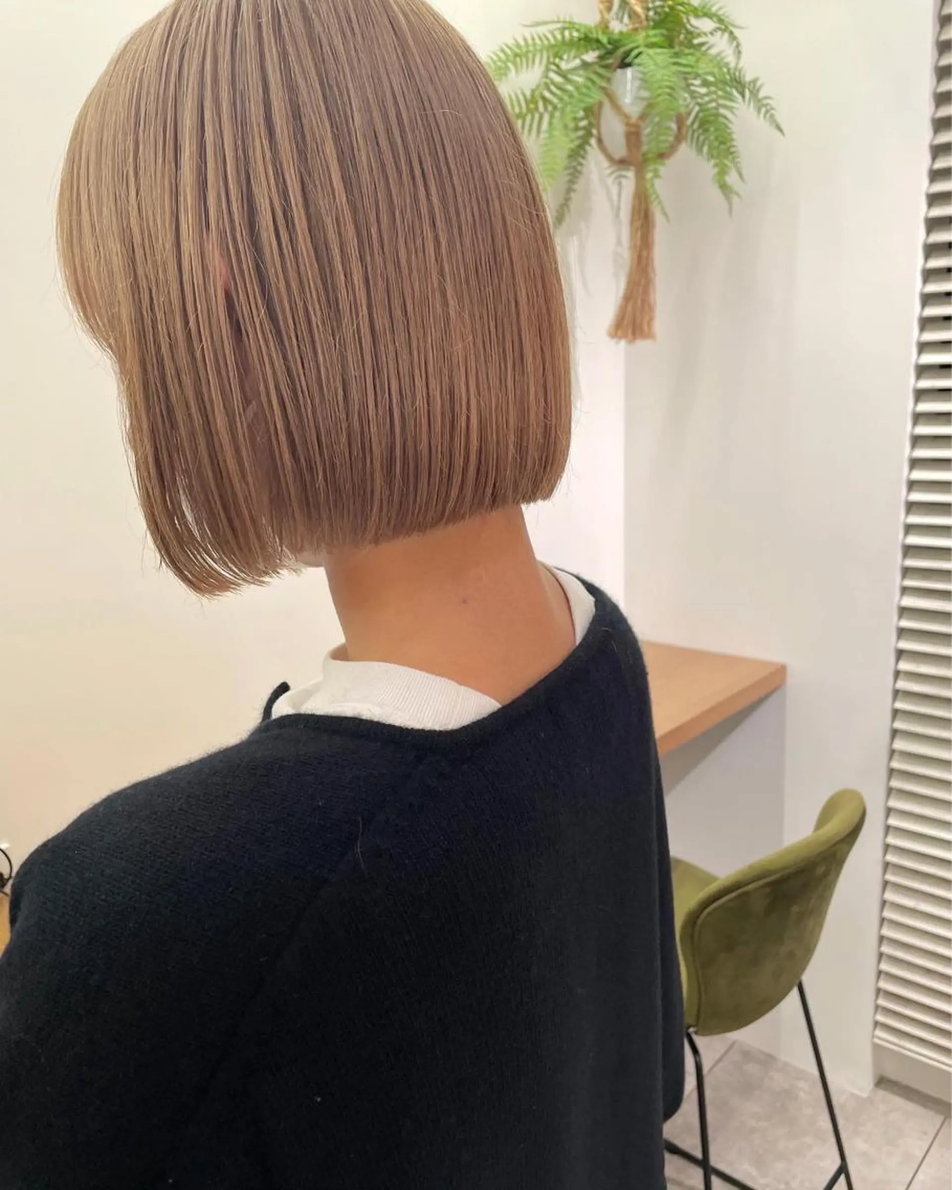 ショート カラー ブリーチ ヘアカラー トリートメント ボブ/レイヤー/ケア パーマ/リュウタのヘアスタイル