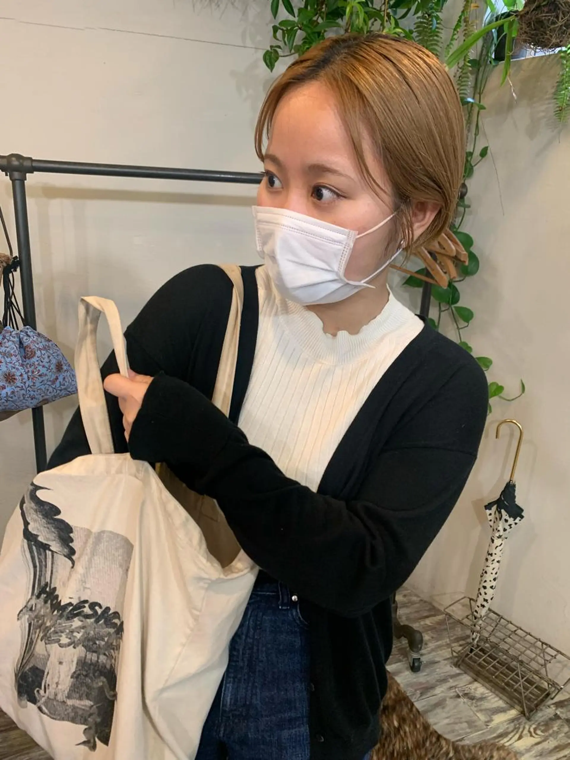 ショート カラー ベージュカラー ショートヘア ボブ/顔まわりカット 💫大澤奈緒美のヘアスタイル