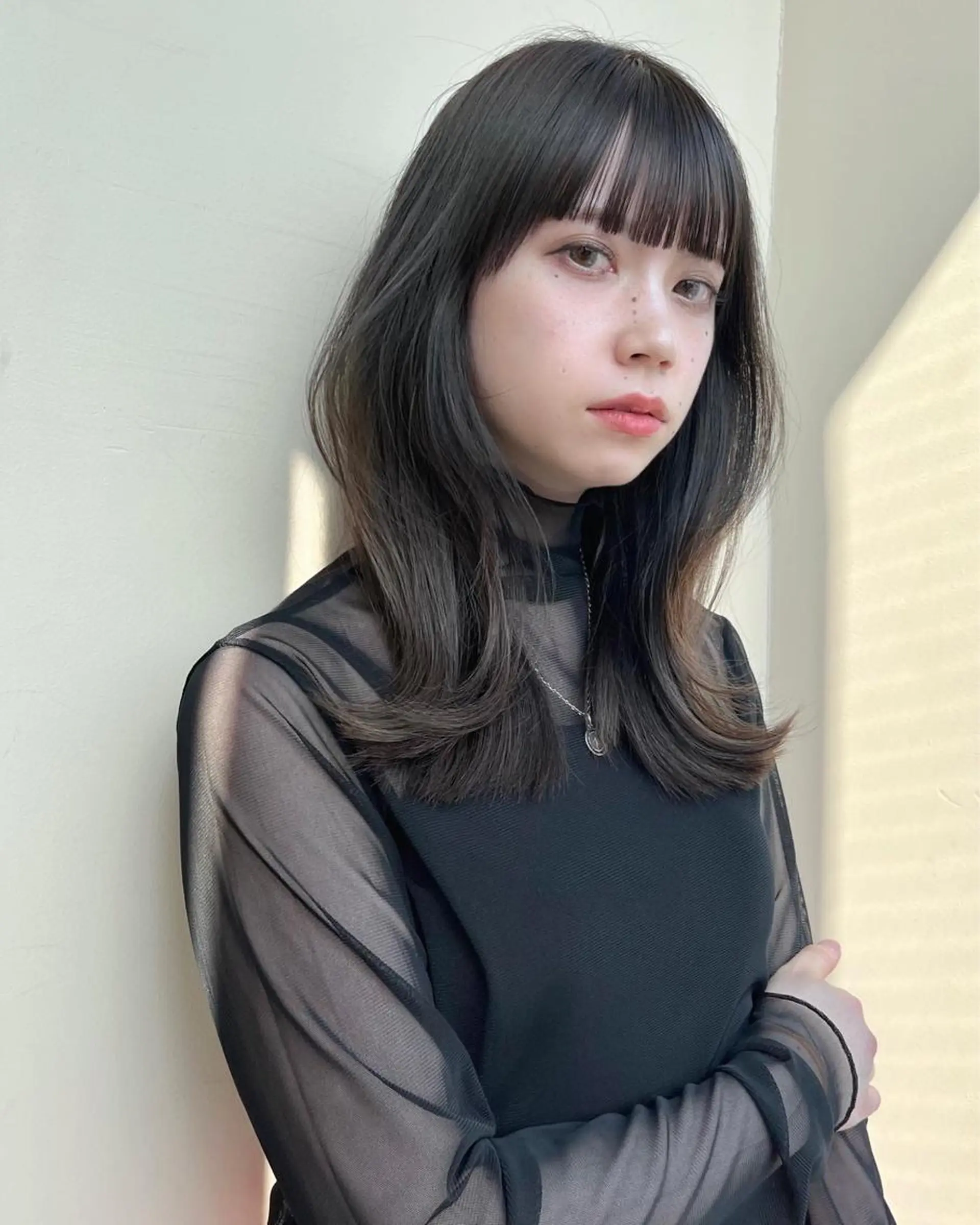 セミロング カラー レイヤー/顔周り /透明感🩶高橋大のヘアスタイル