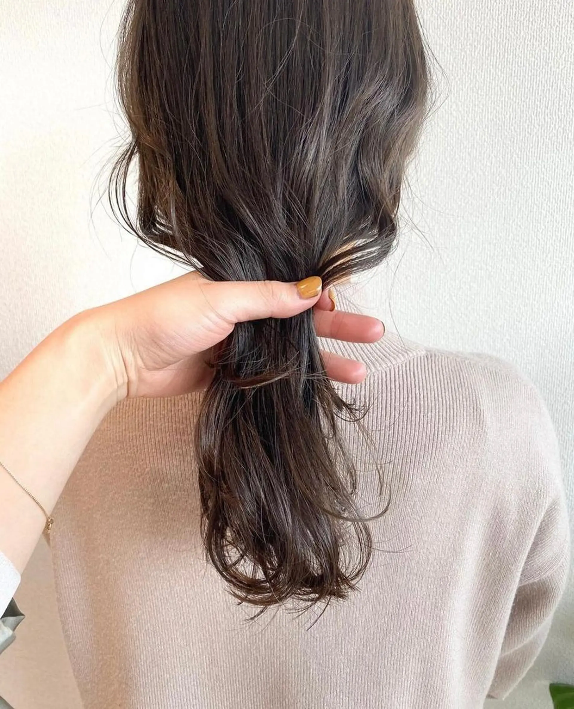 ロング カラー 藤井 貴美子のヘアスタイル