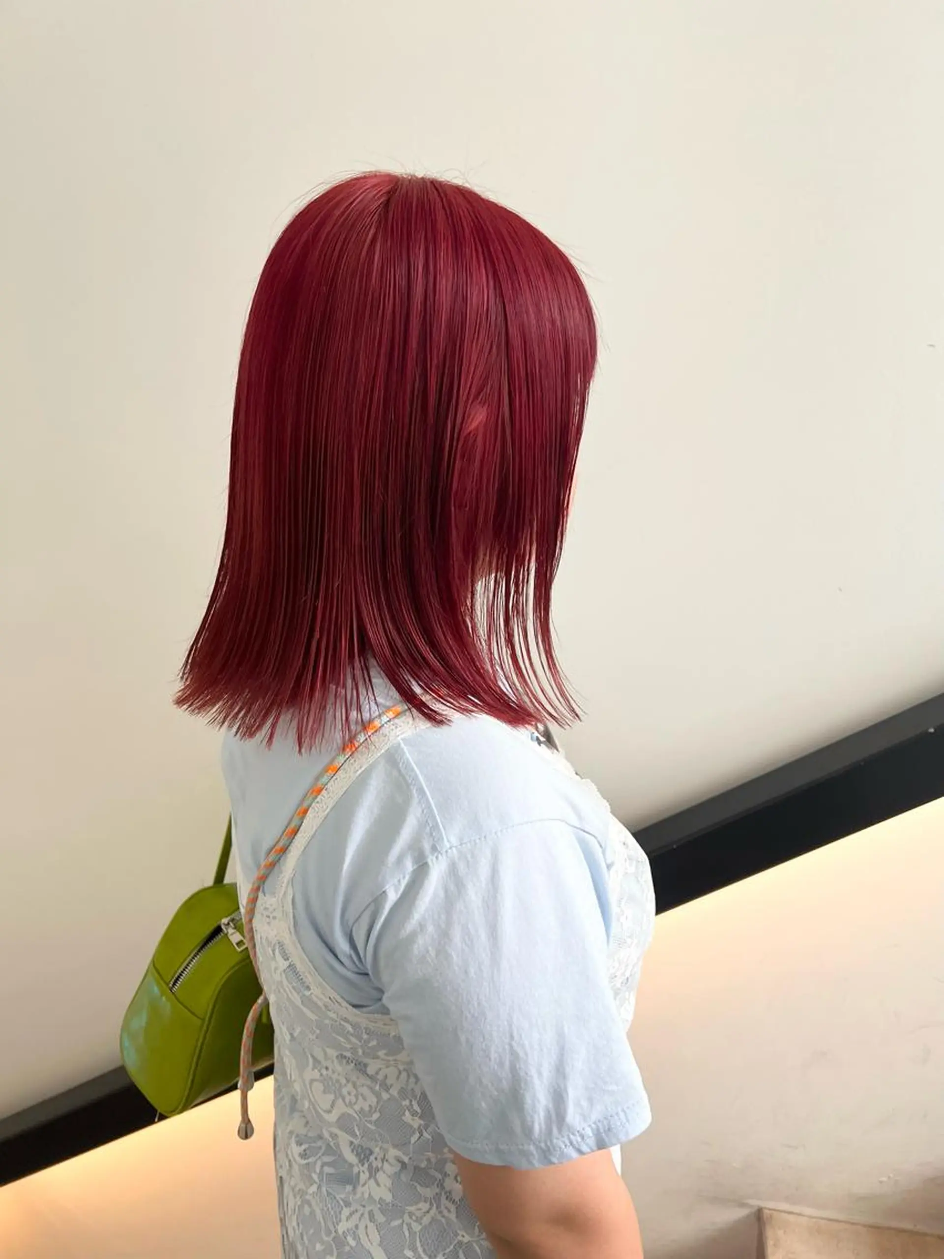 ミディアム カラー ハイトーンカラー 顔周りカット/透明感 カラー✂️MEIのヘアスタイル