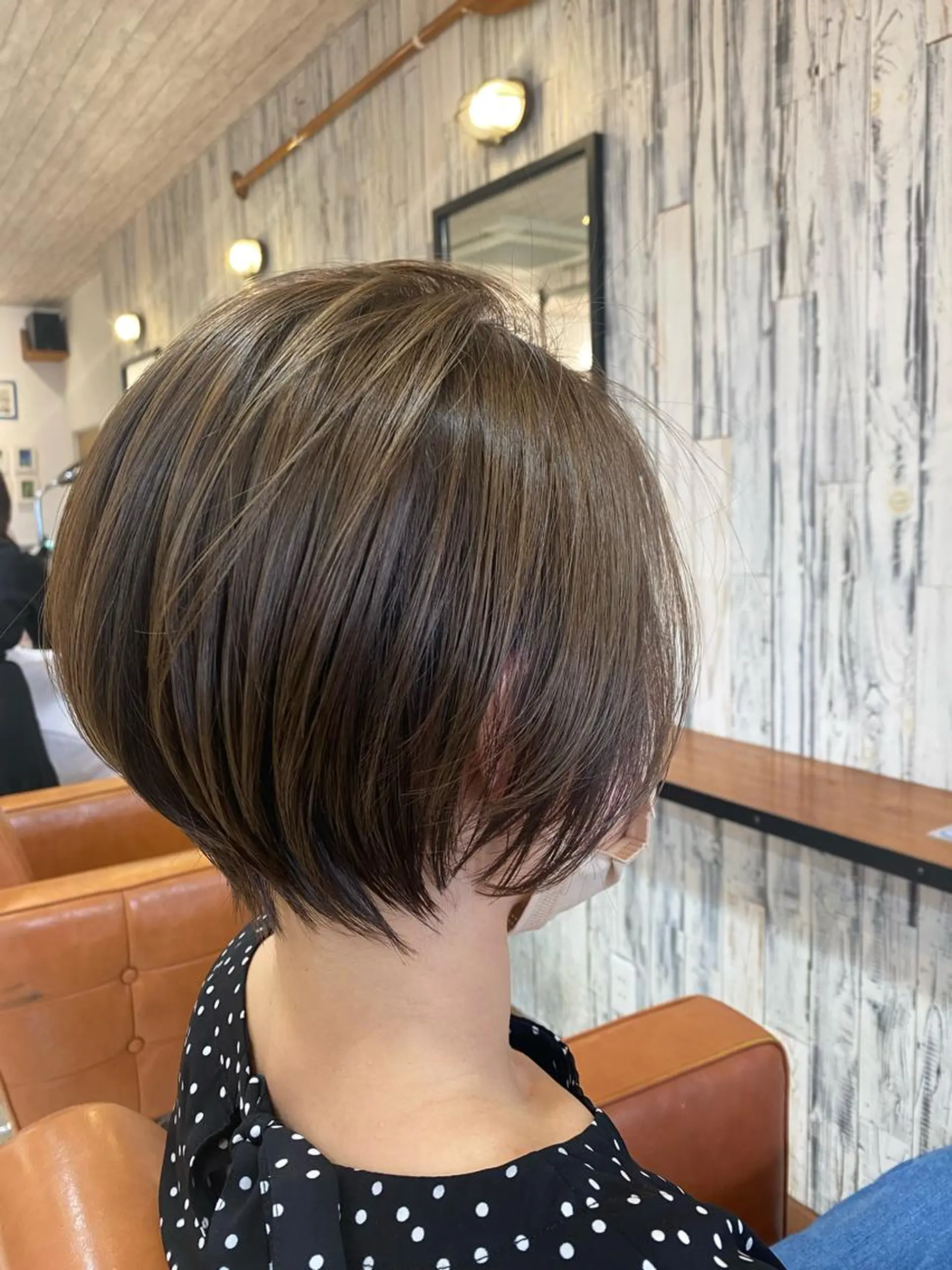 ショート カット ヘアカラー トリートメント くびれショート・ボブ カットorパーマ特化のヘアスタイル