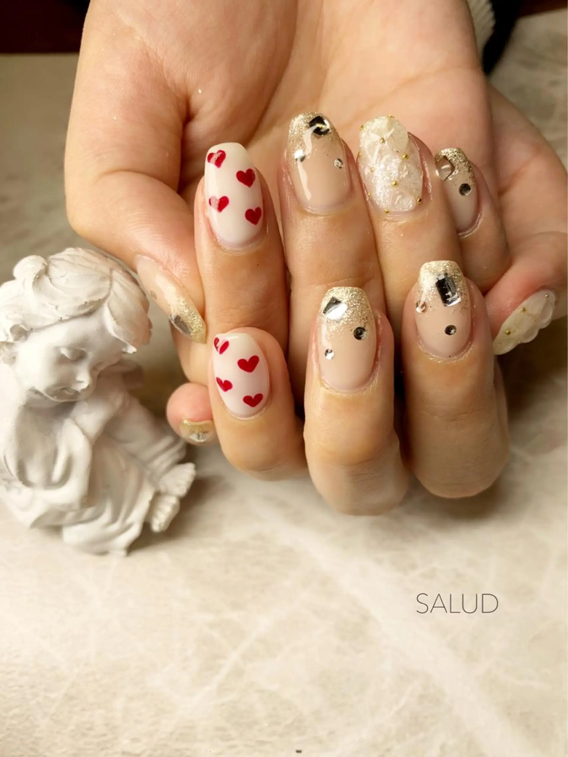ネイル ハンドネイル Nail Salon SALUDのネイルデザイン