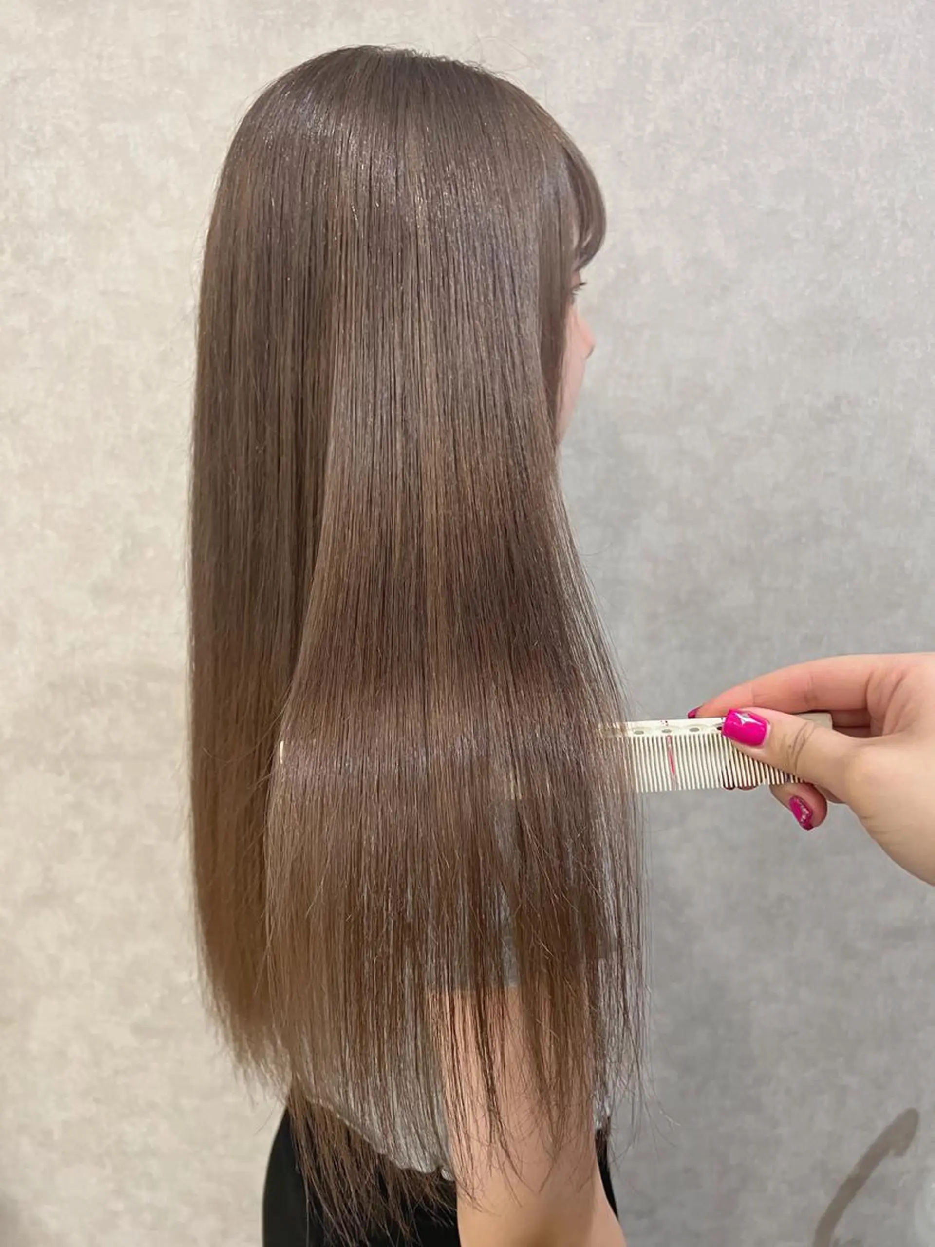 ロング Rio/ヘアセット/ ハイトーンカラーのヘアスタイル