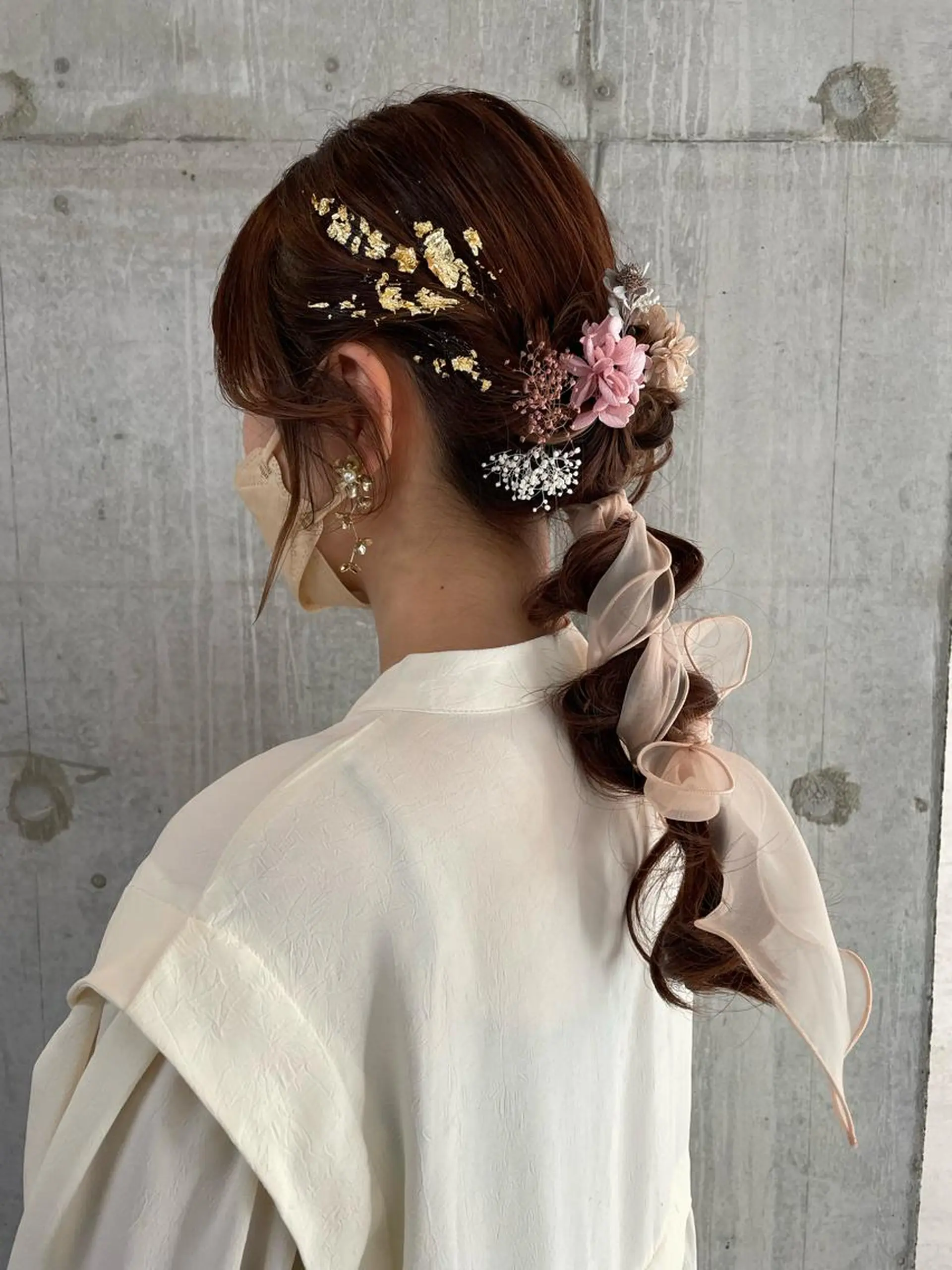 ロング ヘアアレンジ 女性に人気♪ はやしほのかのヘアスタイル