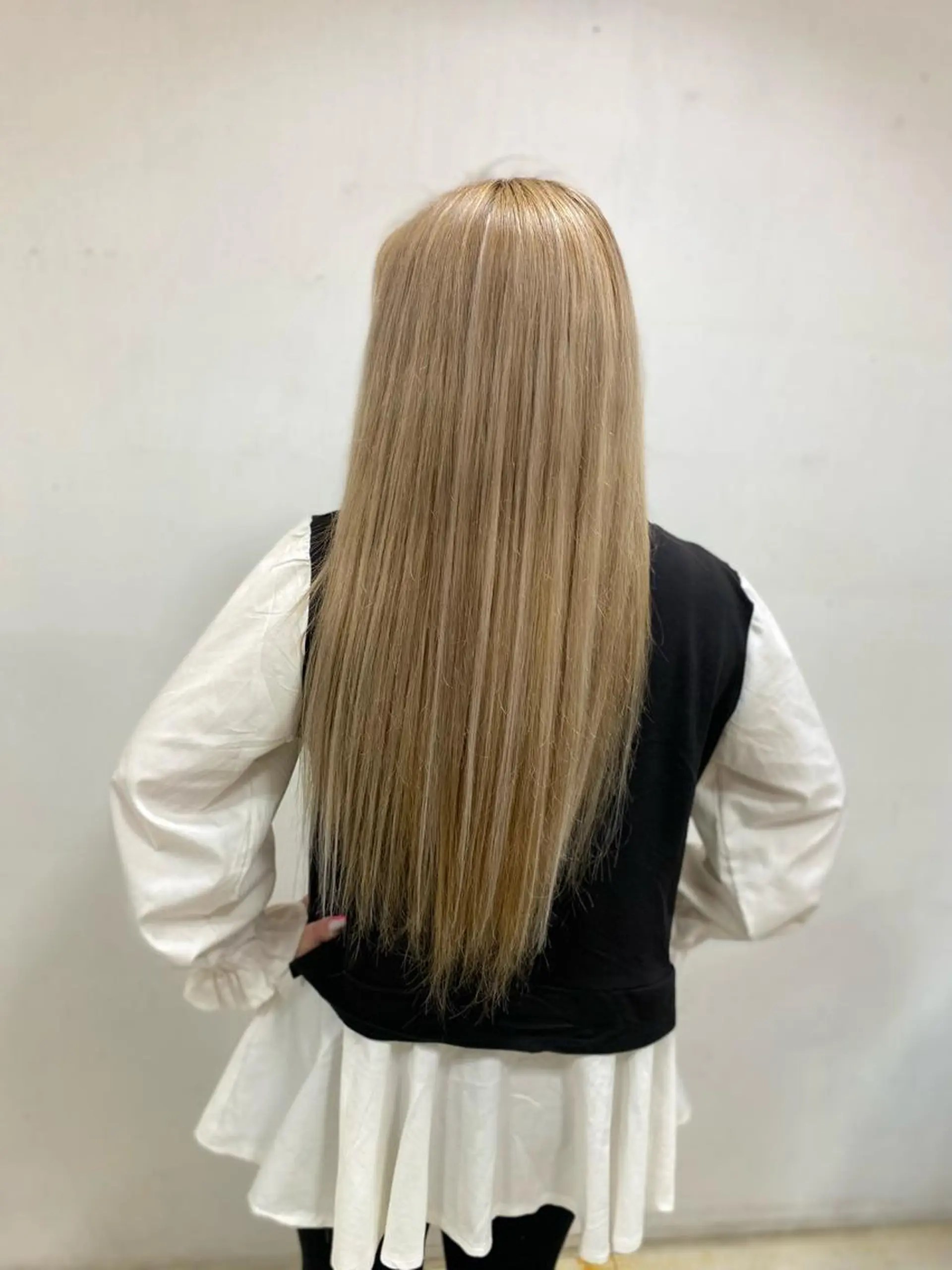 セミロング カラー パーマ ヘアアレンジ メンズ キッズ ネイル マツエク・マツパ アイブロウ 🧡可愛い色落ち🧡 ハイトーン特化🧡のヘアスタイル