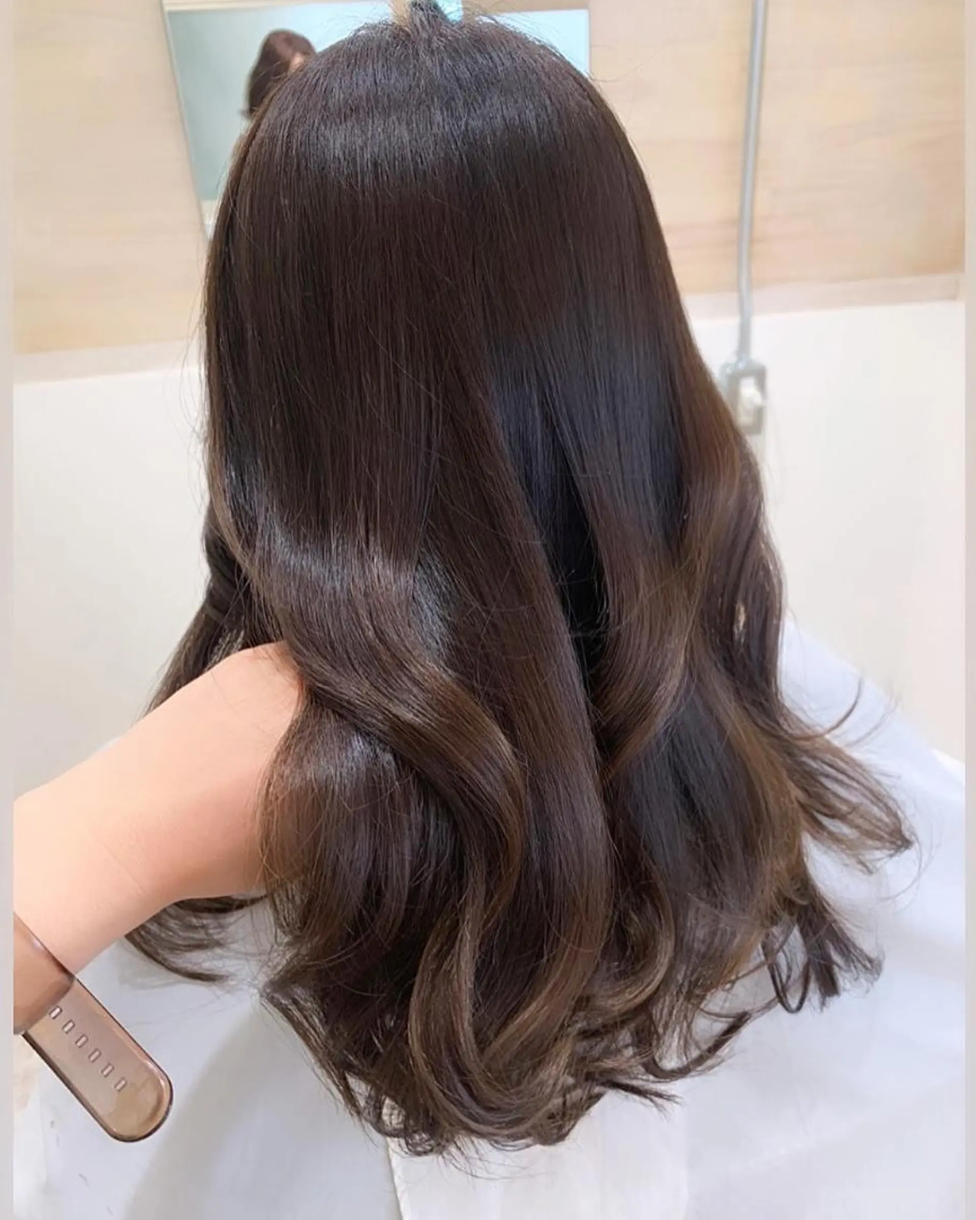 セミロング 垢抜け 雰囲気アップ ふにゅう ののかのヘアスタイル