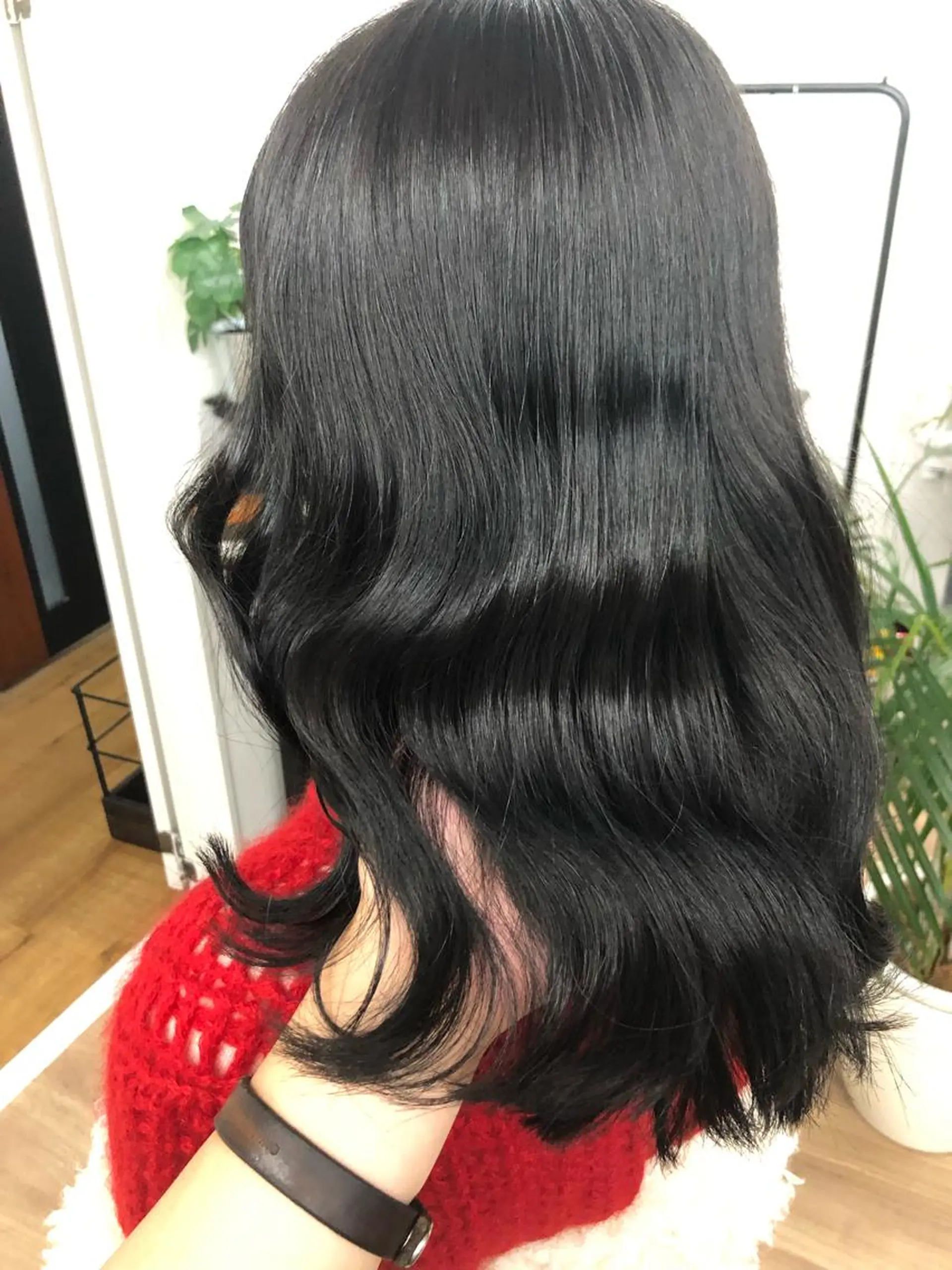 ミディアム ミディアムレイヤー アッシュ ミルクティーブラウン ピンクブラウン ハイライト ユウハウス/ ryousukeのヘアスタイル