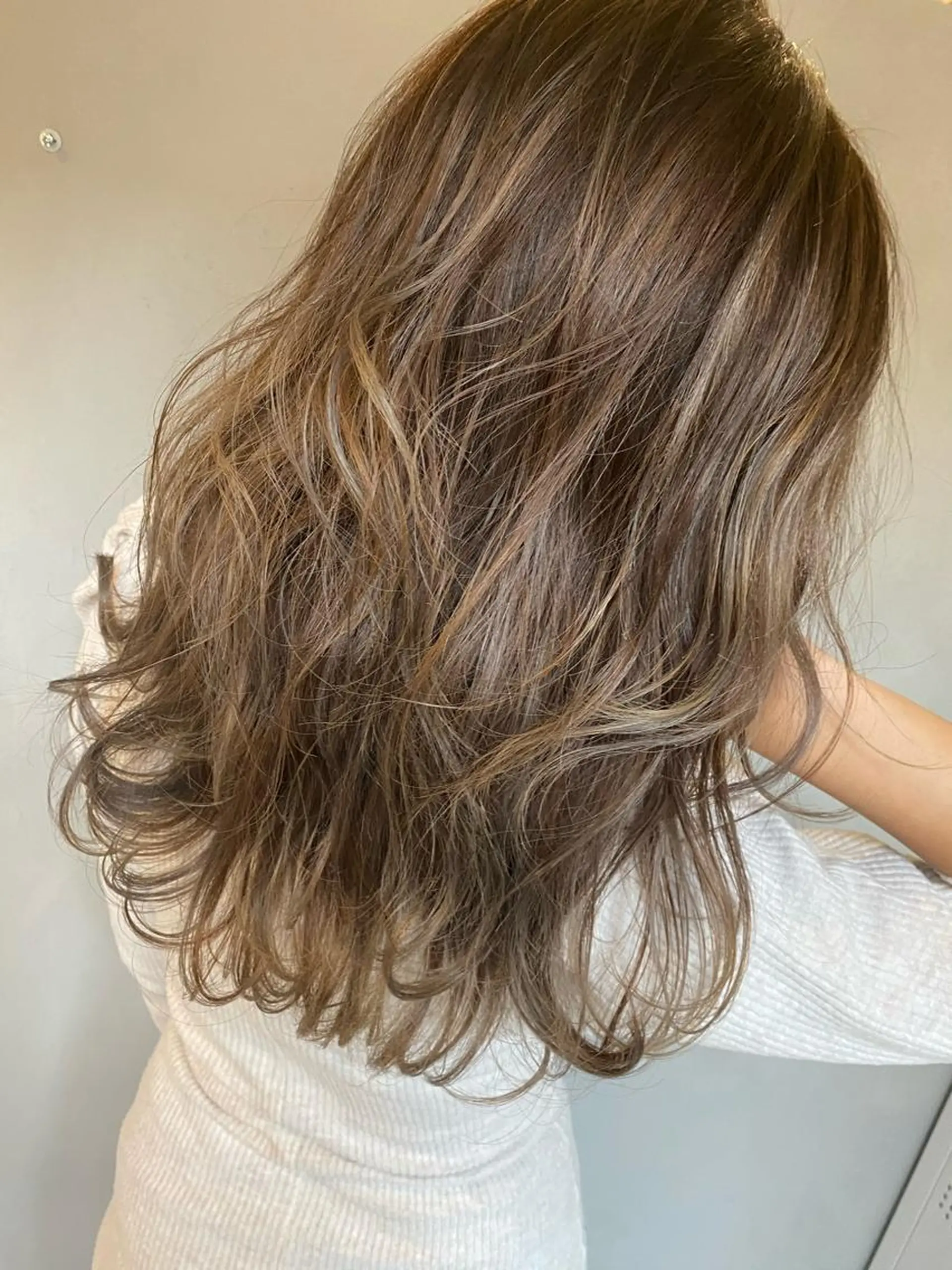 セミロング カラー ヘアカラー 🧡ショートの達人 🧡SHOのヘアスタイル