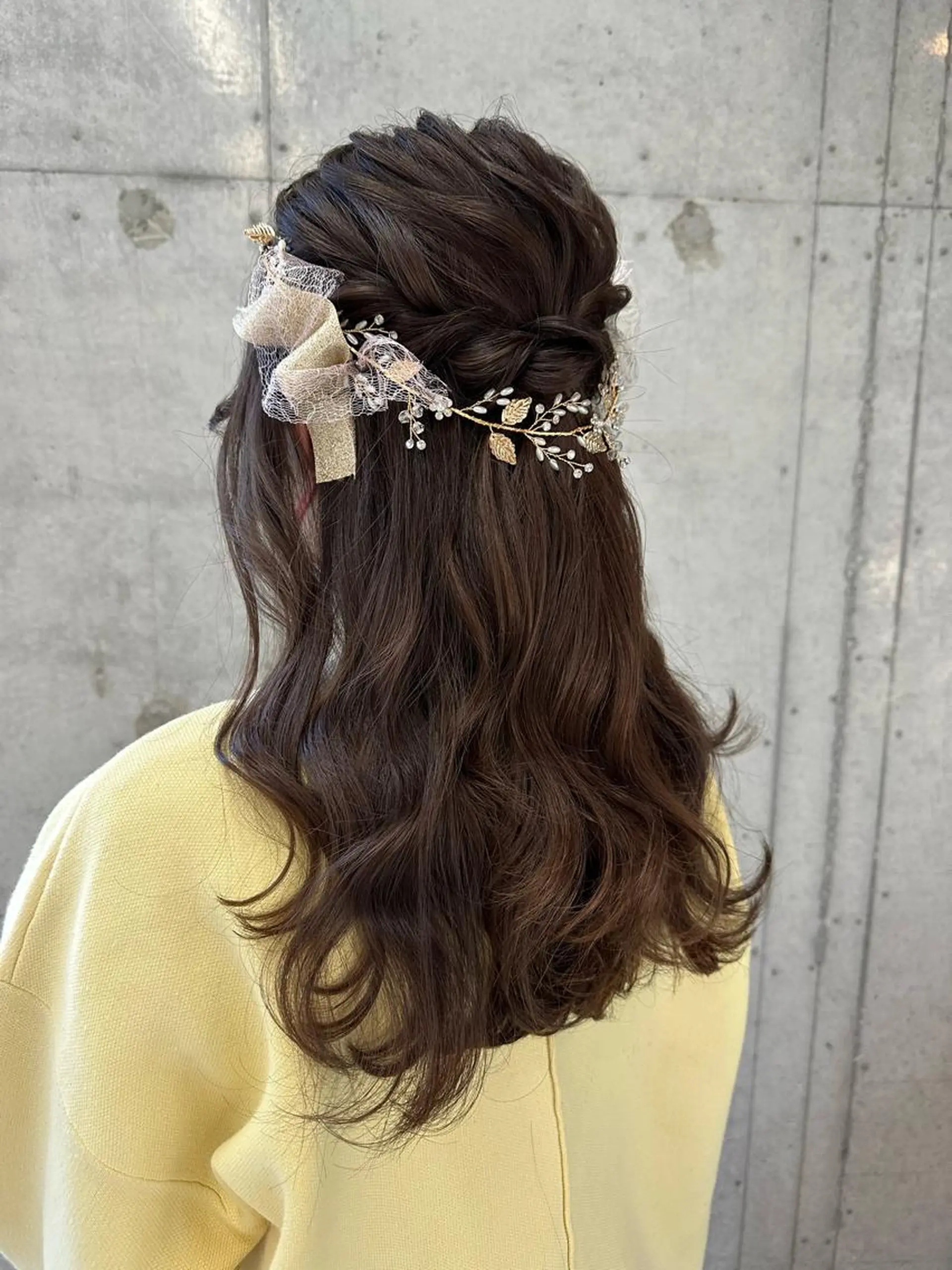 ロング ヘアアレンジ 女性に人気♪ はやしほのかのヘアスタイル