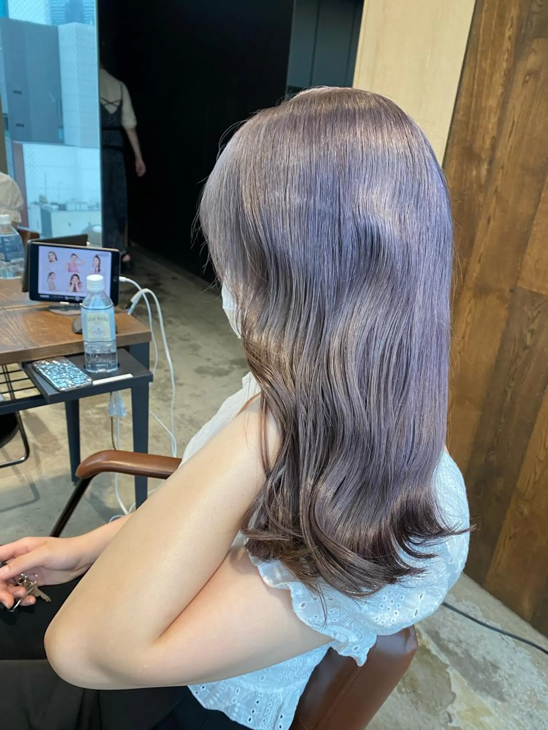 カラー 顔まわりの神様✨ 透明感カラー藤嶋秀幸のヘアスタイル