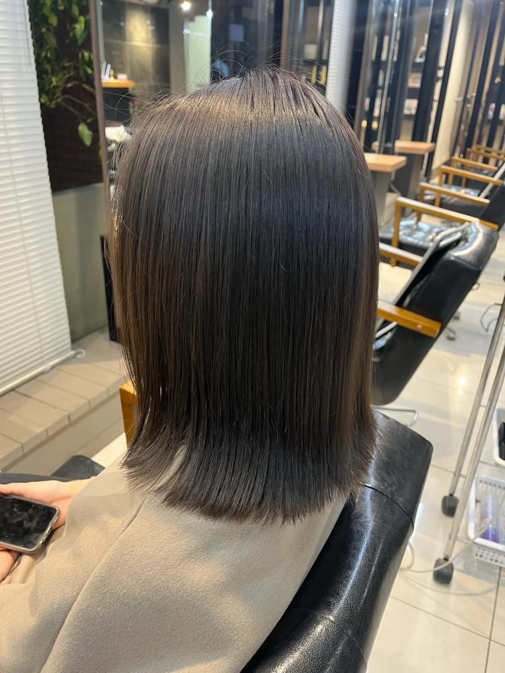 ミディアム カラー ヘアアレンジ ヘアカラー トリートメント 透明感カラー🤎 ゆりのヘアスタイル