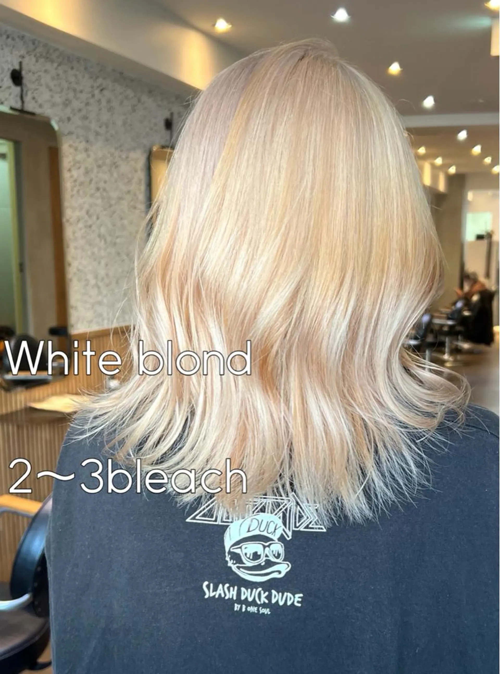 セミロング カラー ブリーチ 渋谷/暖色系カラー kotoha🍊のヘアスタイル