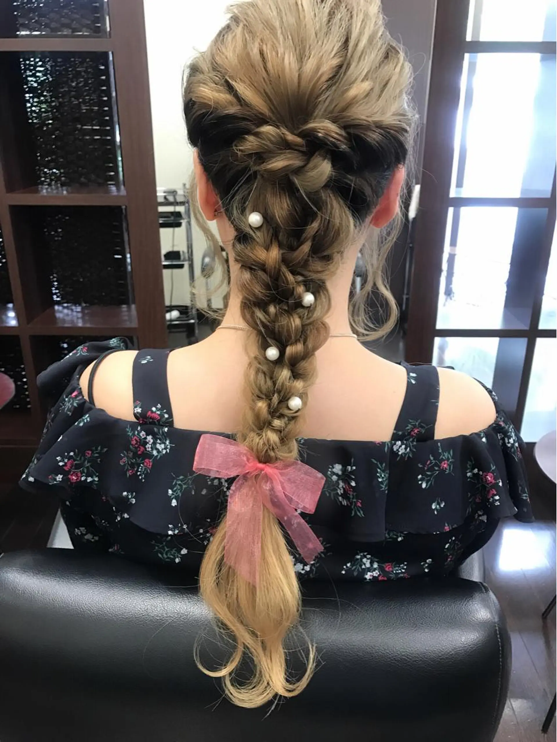 ロング ヘアアレンジ 沢田 瞳のヘアスタイル