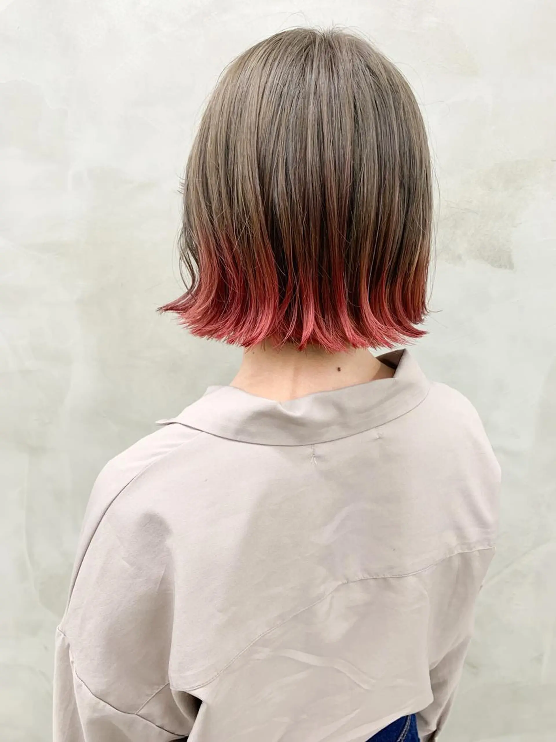 カラー 切りっぱなしボブ ブリーチ デザインカラー グレージュ ピンクカラー ヘッドスパ (女性限定)🍋モエのヘアスタイル