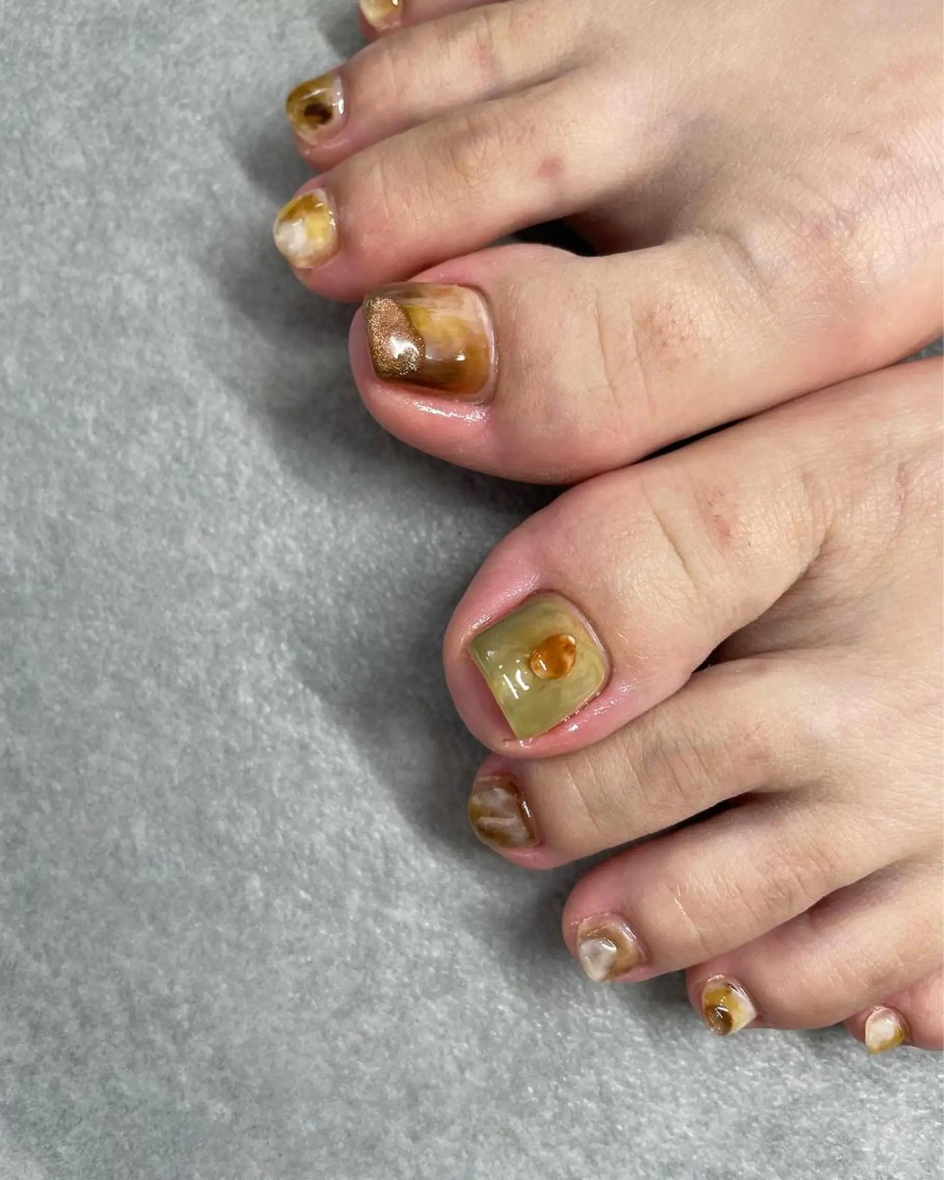 ネイル フットネイル ハンドネイル フットネイル kiii.__ ✴︎*のネイルデザイン