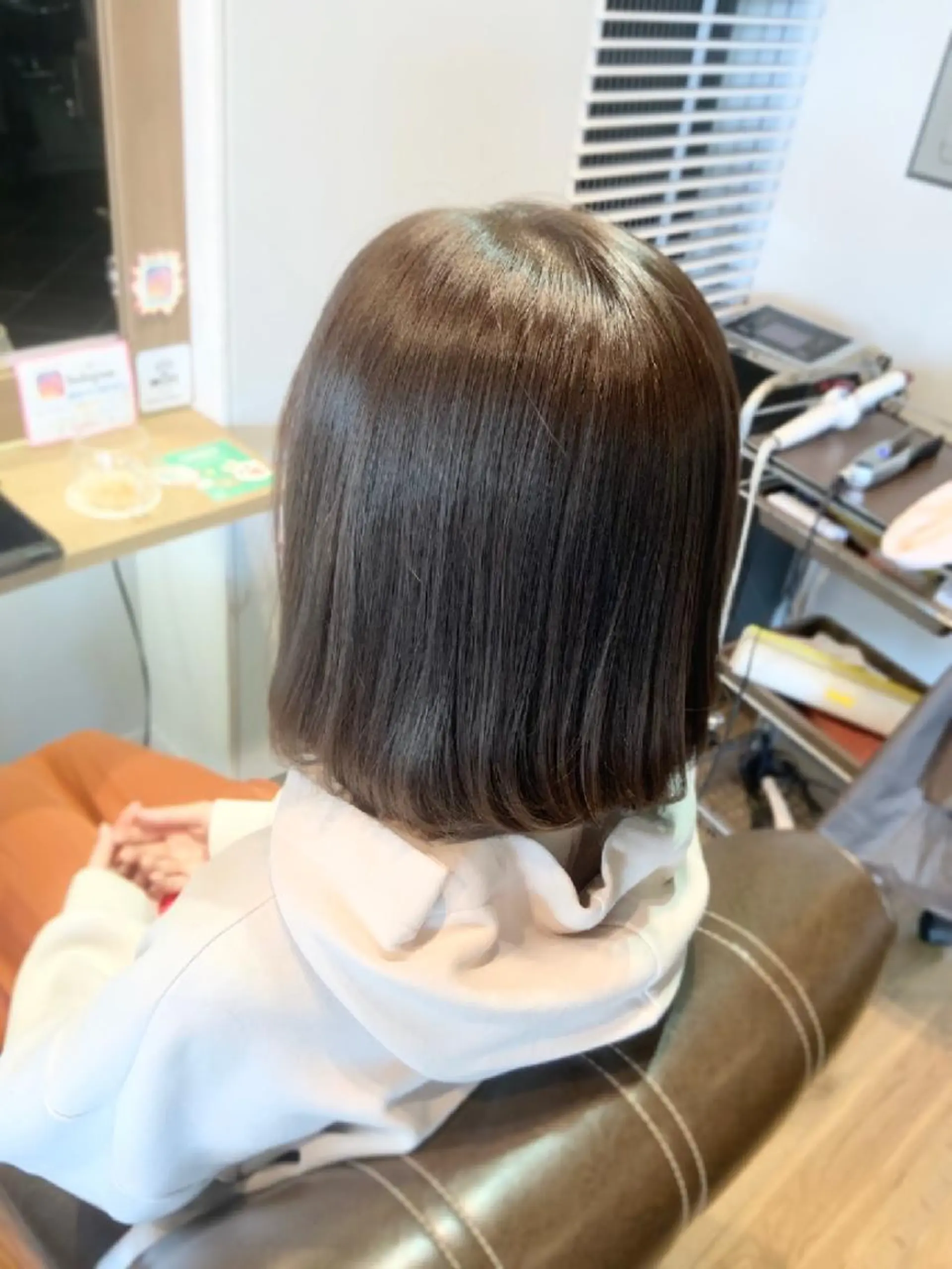 カラー ショコラグレージュ グレージュ ヘアカラー トリートメント 堀 望美のヘアスタイル