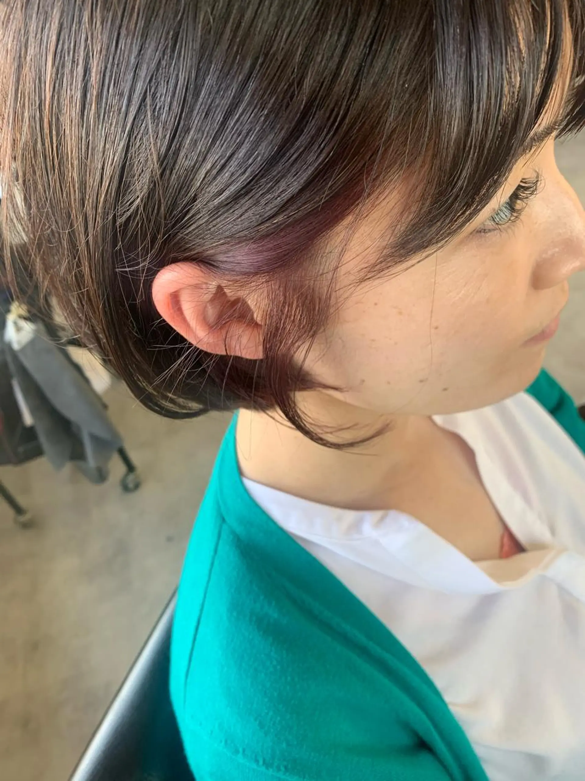 ショート ヘアカラー 甲斐 もあのヘアスタイル